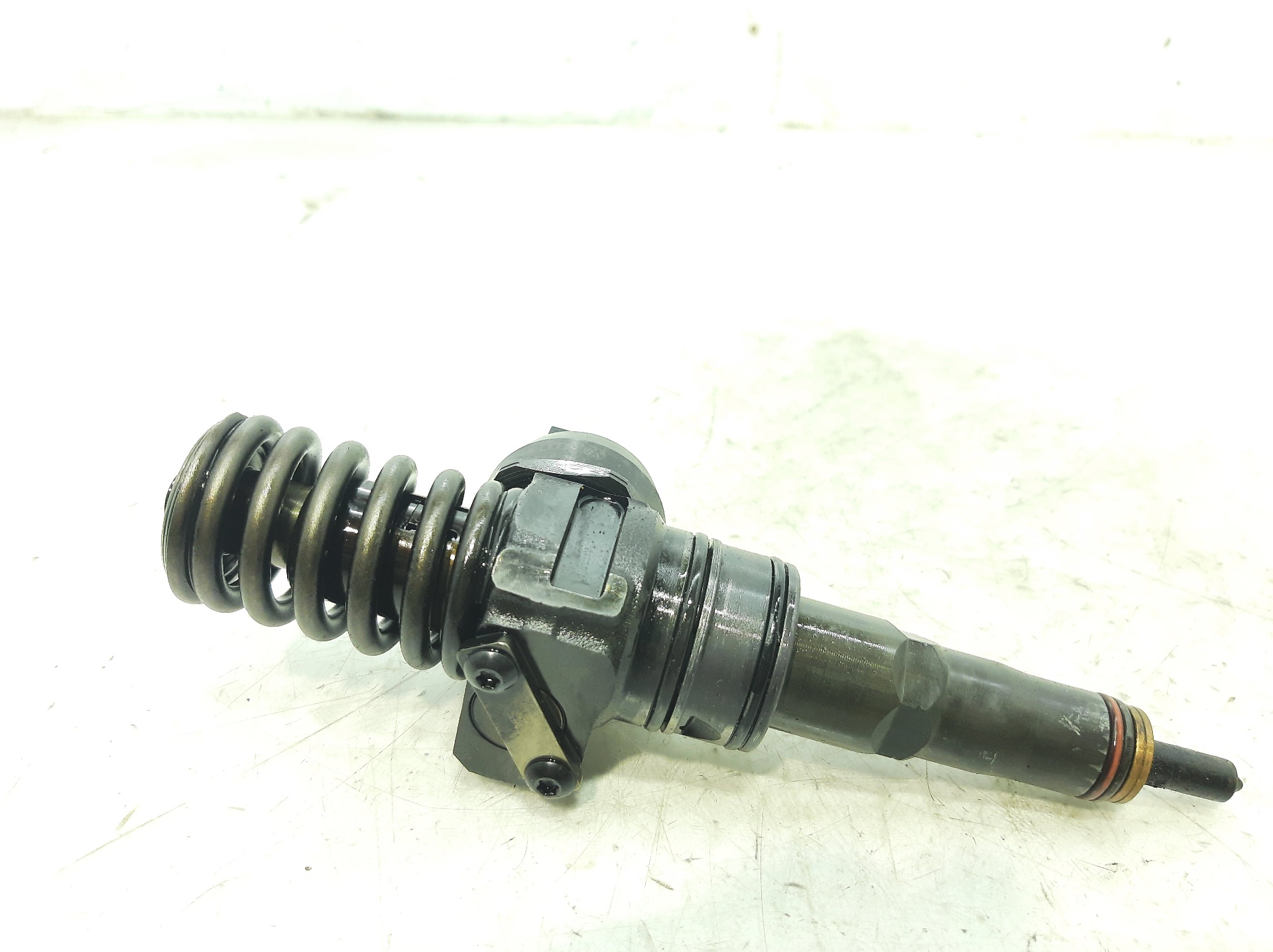 SEAT Ibiza 3 generation (2002-2008) Injecteur de carburant 038130073AG 25575954