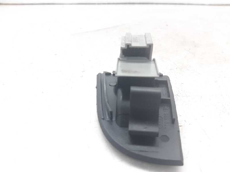 AUDI A3 8L (1996-2003) Front Right Door Window Switch 4B1959522 20195635