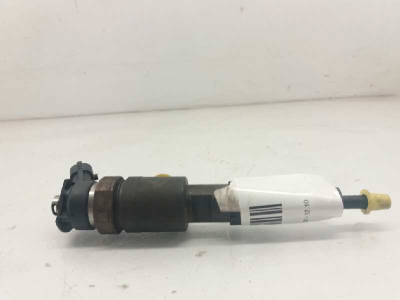 PEUGEOT 206 1 generation (1998-2009) Injector de combustibil 0445110135 20173274