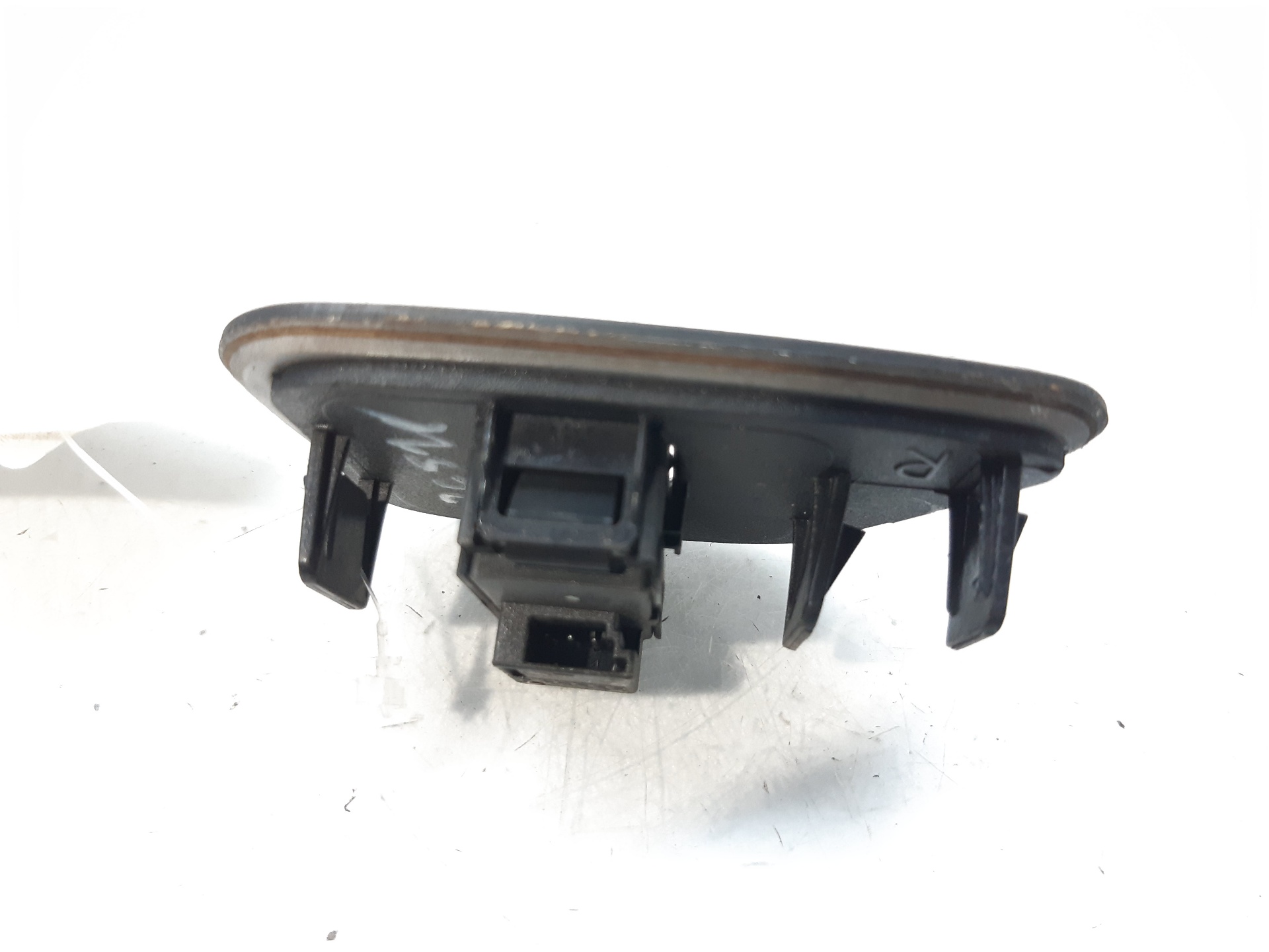 MERCEDES-BENZ E-Class W210 (1995-2002) Rear Right Door Window Control Switch 2108200510 18782821