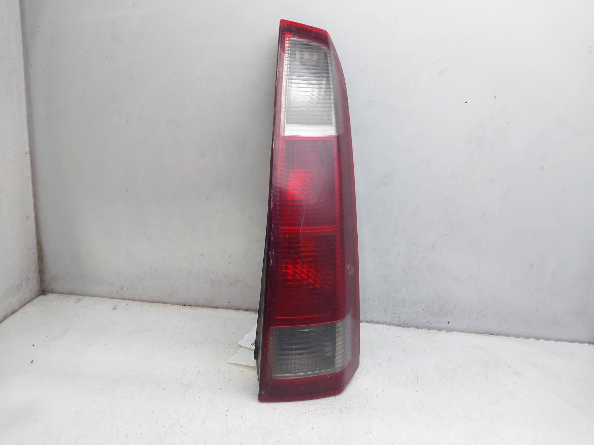 OPEL Meriva 1 generation (2002-2010) Rear Right Taillight Lamp 13203392 22661965