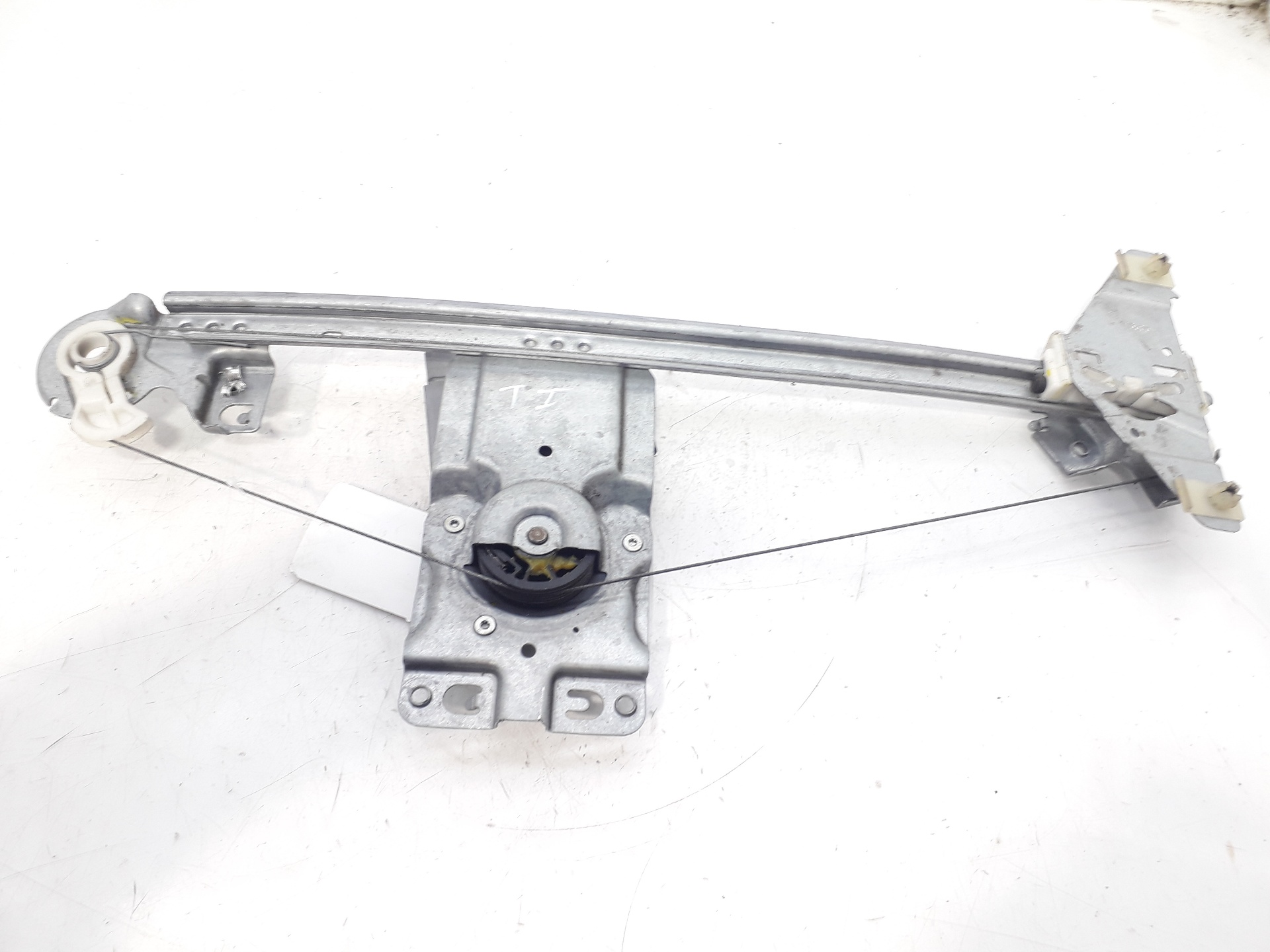 PEUGEOT 307 1 generation (2001-2008) Rear left door window lifter 116329 18744833