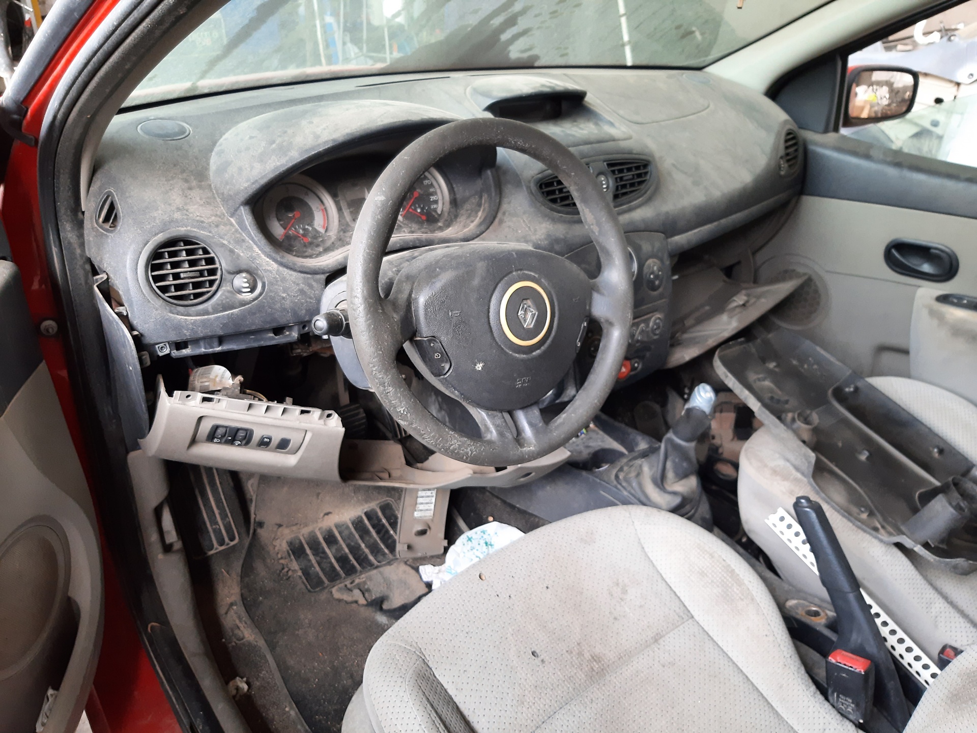 RENAULT Clio 3 generation (2005-2012) Egyéb belső alkatrészek 8200073231 18788281