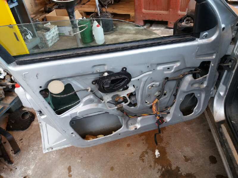 PEUGEOT 406 1 generation (1995-2004) Front venstre dør utvendig håndtak 9621858877 20174742