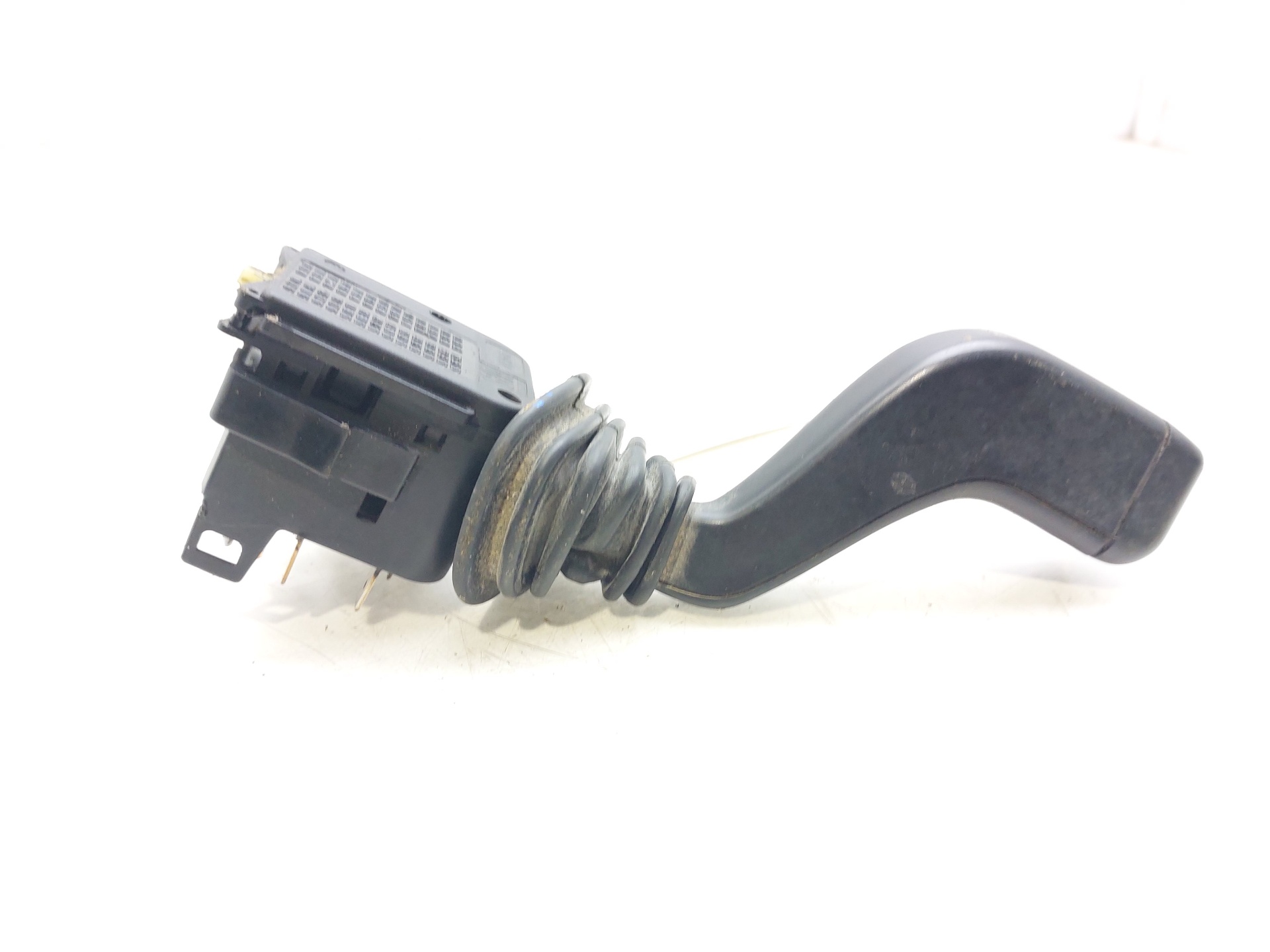 MITSUBISHI Astra F (1991-2002) поворота переключение  90221174 25007765