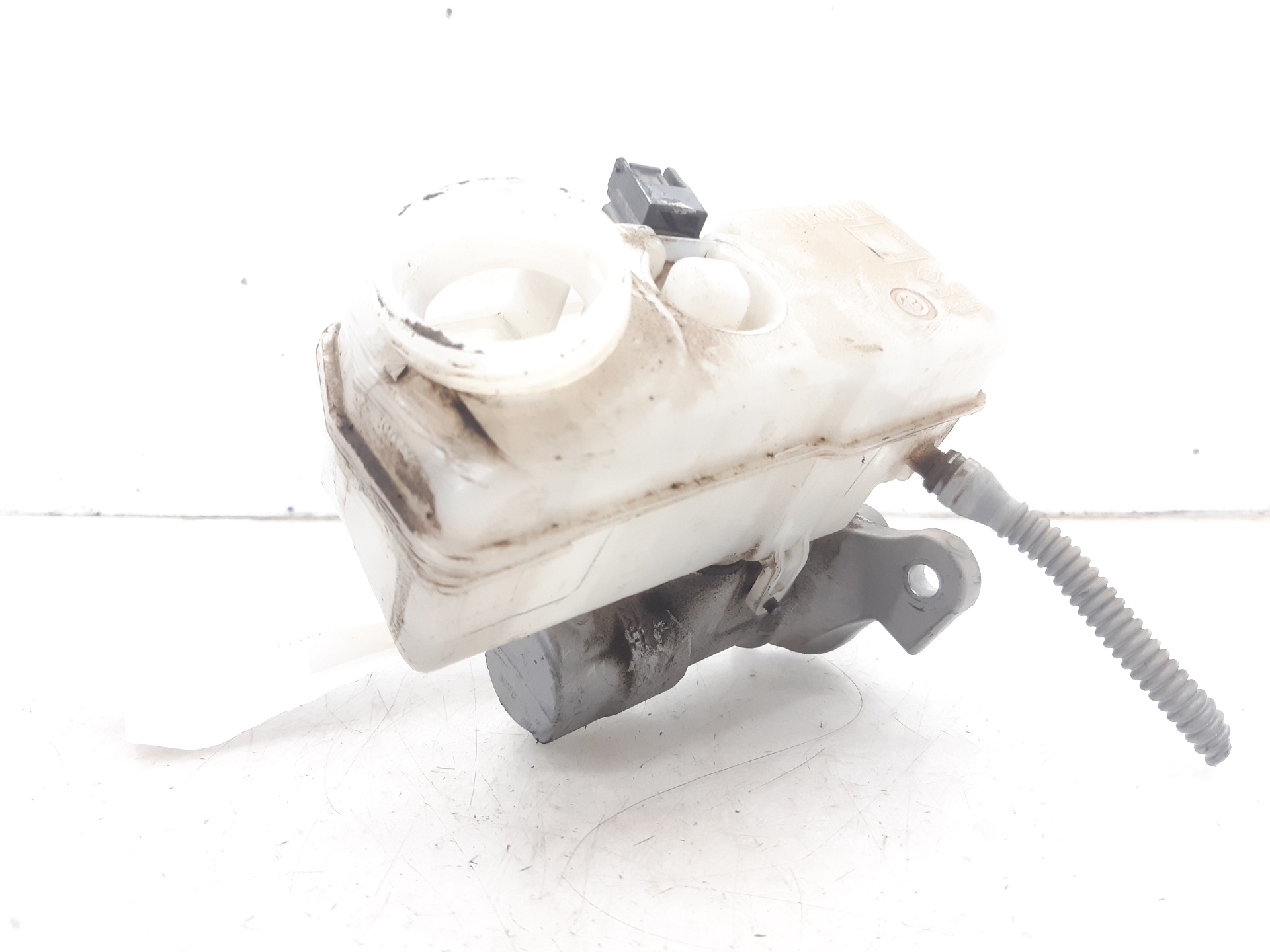 RENAULT Captur 1 generation (2013-2019) Brake Cylinder 460119686R 18616592