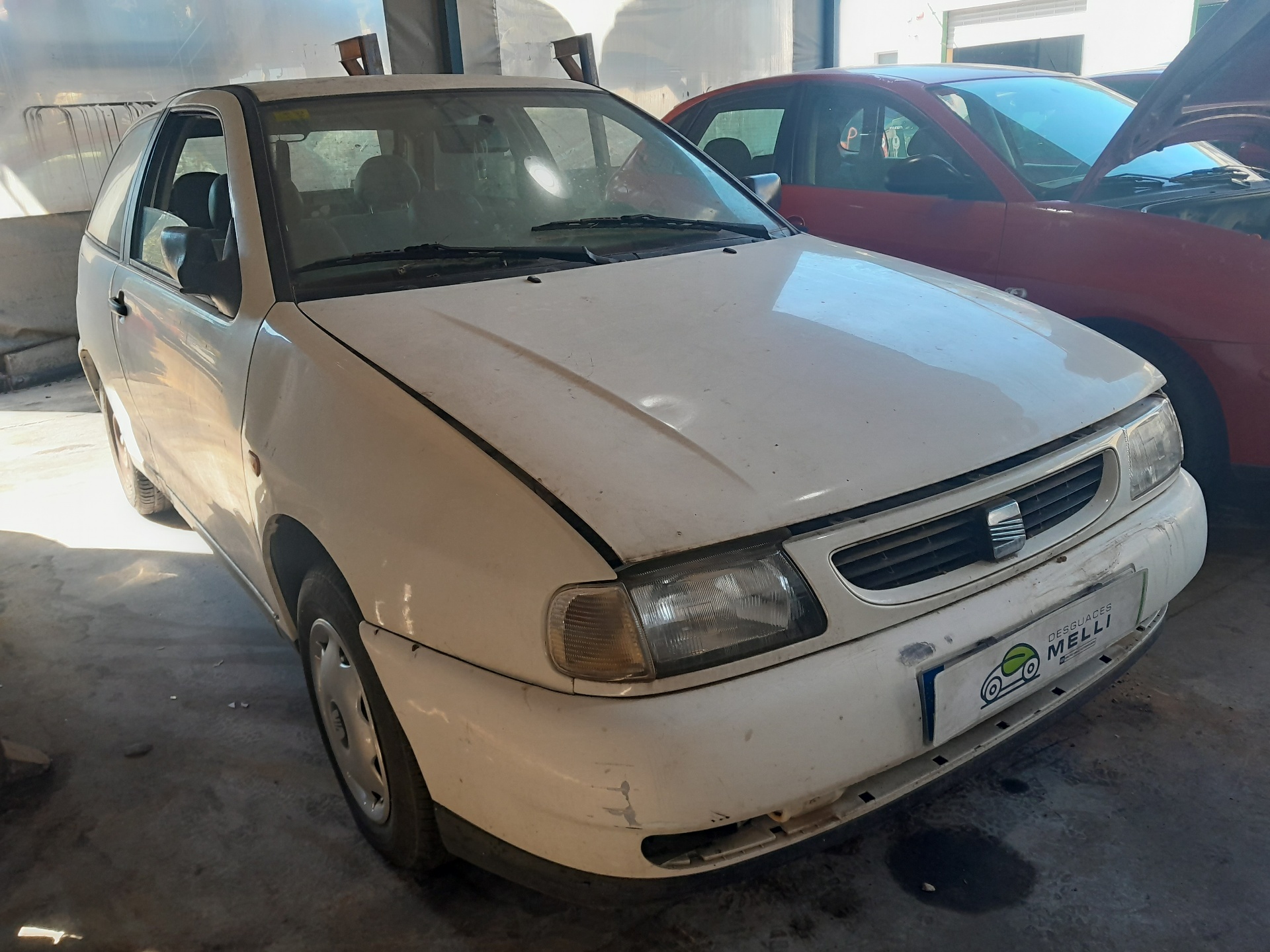 LEXUS Ibiza 2 generation (1993-2002) Front Right Door 6K3831052C 24550378