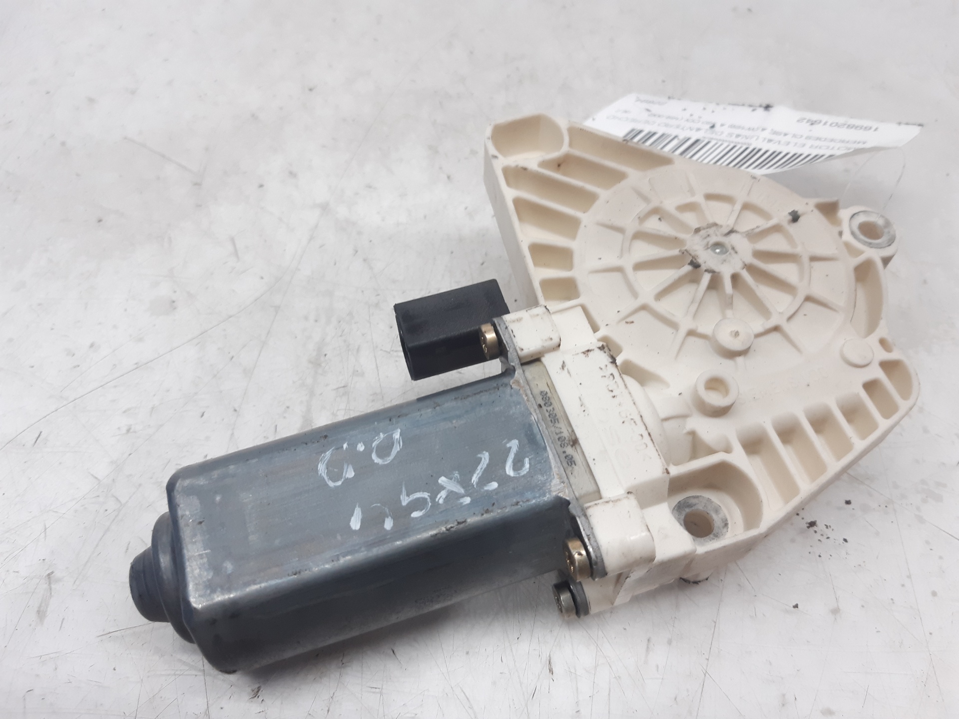 MERCEDES-BENZ A-Class W169 (2004-2012) Front Right Door Window Control Motor 1698201642 18653379