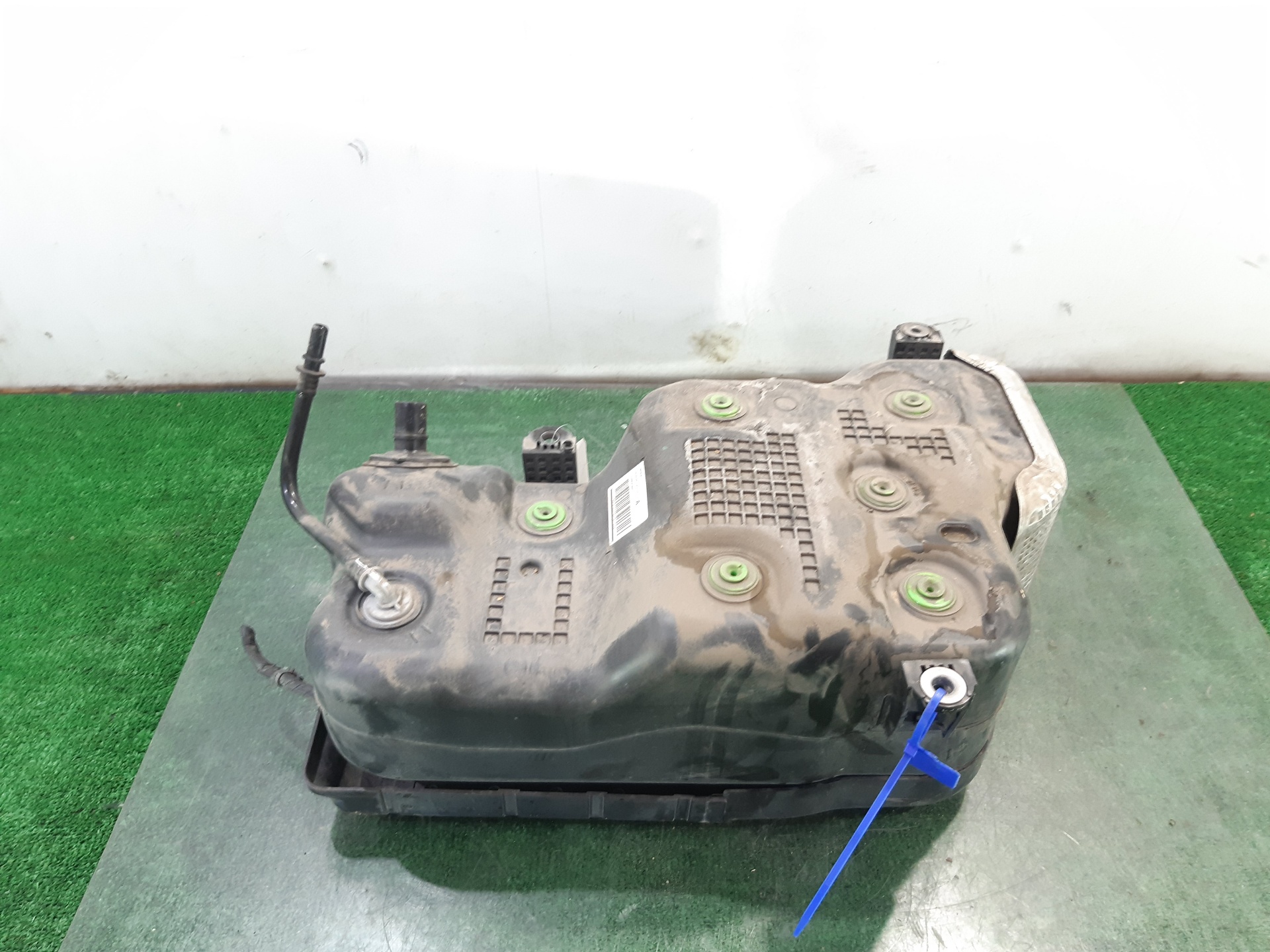 KIA Sportage 3 generation (2010-2015) AdBlue Tank 31500D7900 24982816