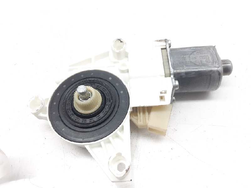 MERCEDES-BENZ C-Class W204/S204/C204 (2004-2015) Front Left Door Window Regulator Motor A2048200142 20791931