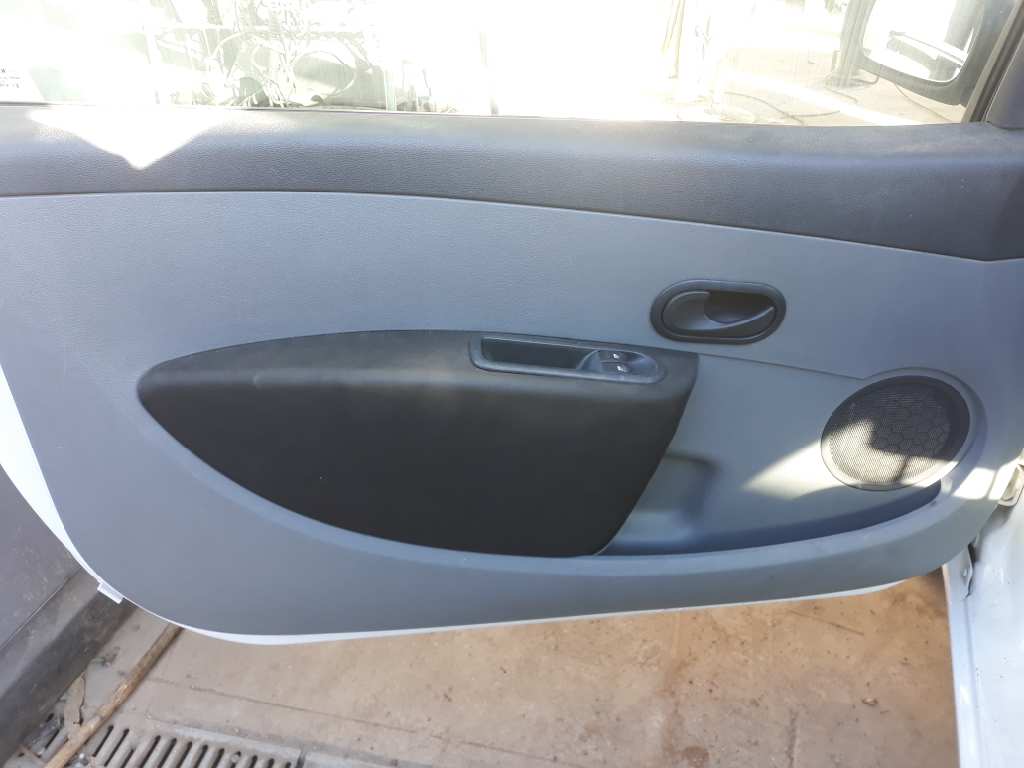 RENAULT Clio 3 generation (2005-2012) Front Left Driveshaft 8200499585 18458563