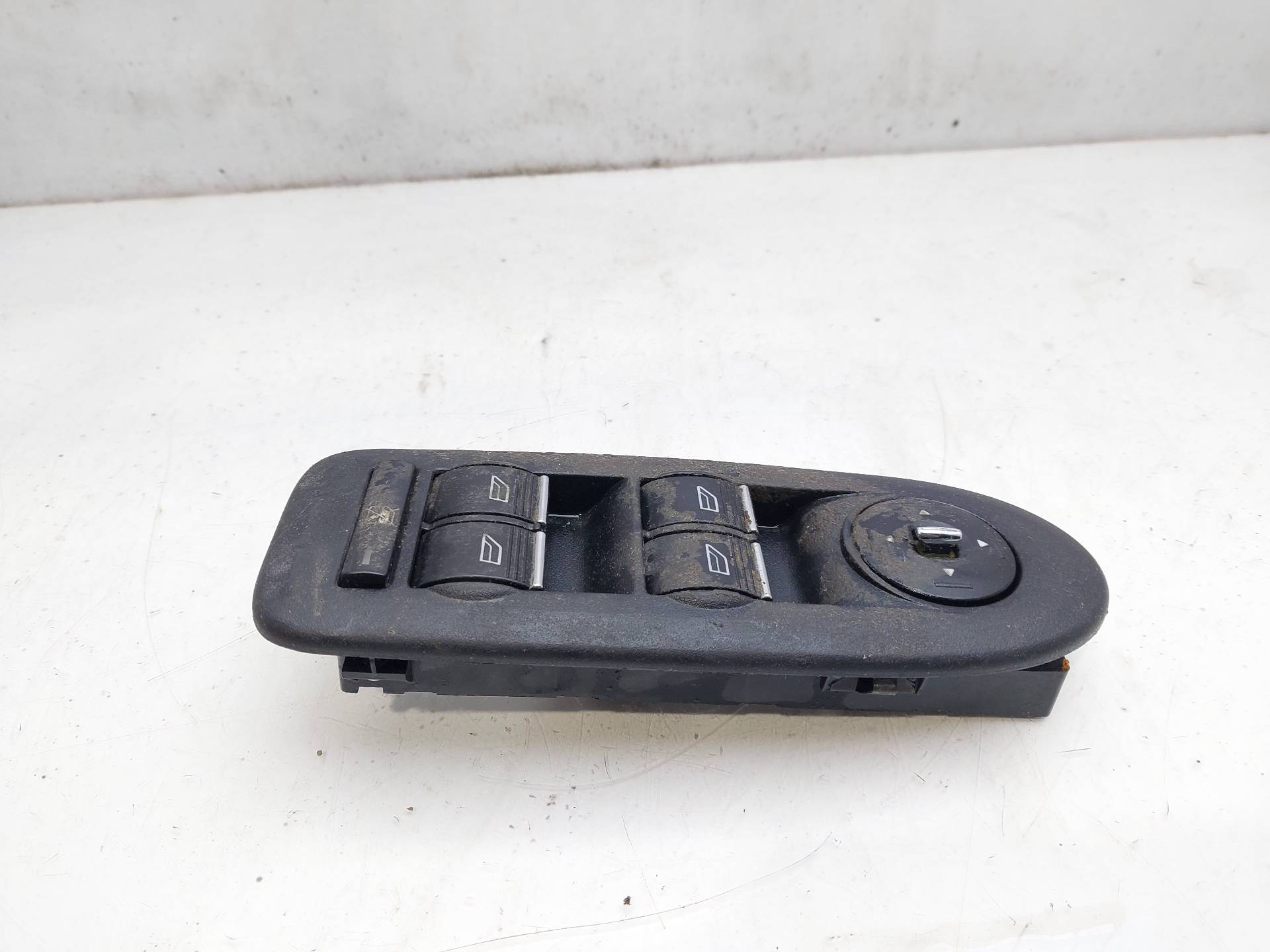 FORD Kuga 2 generation (2013-2020) Front Left Door Window Switch 9M5T14A132AA 23022263