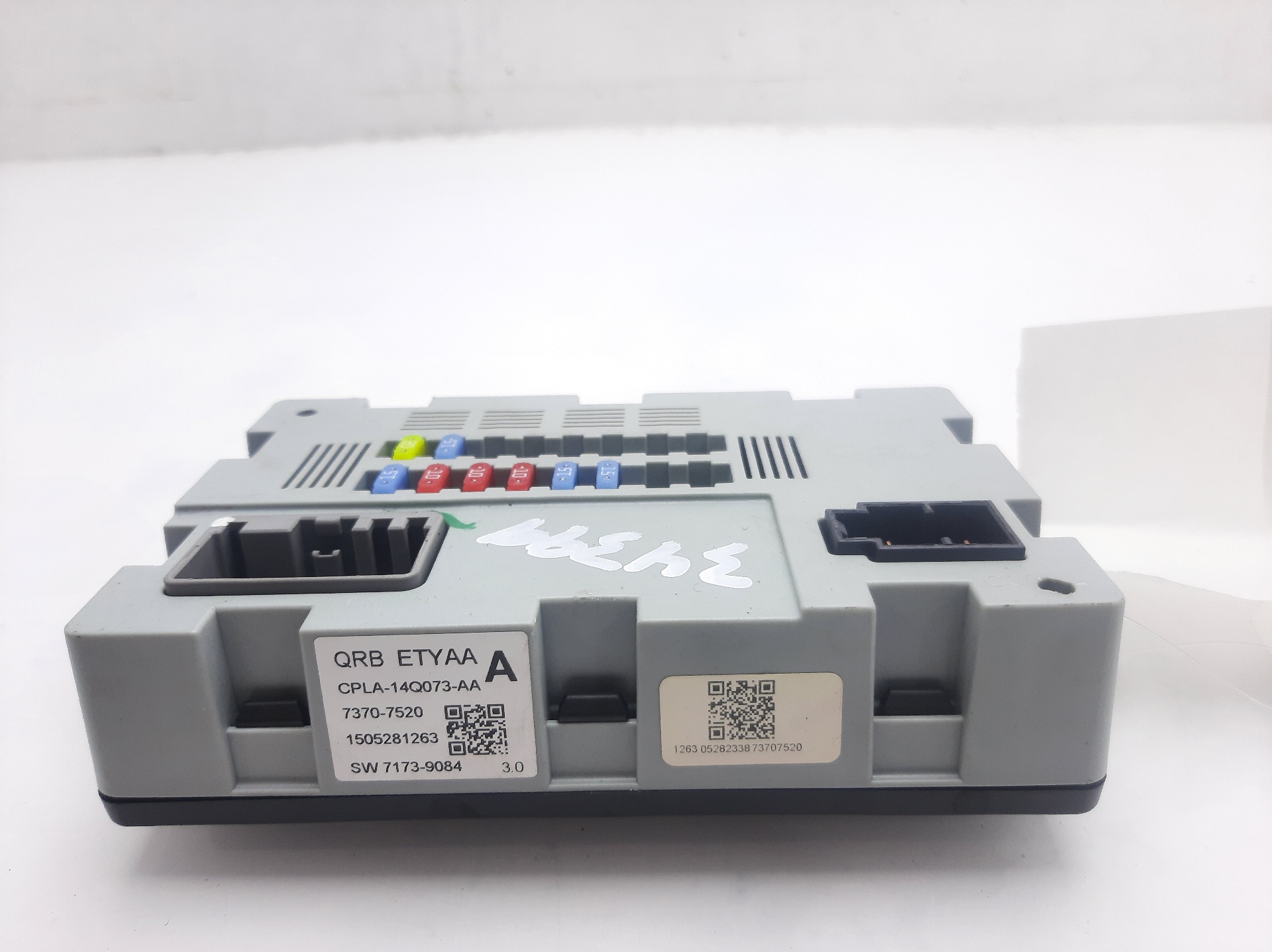 JAGUAR XE 1 generation (2014-2024) Fuse Box CPLA14Q073AA 24948118