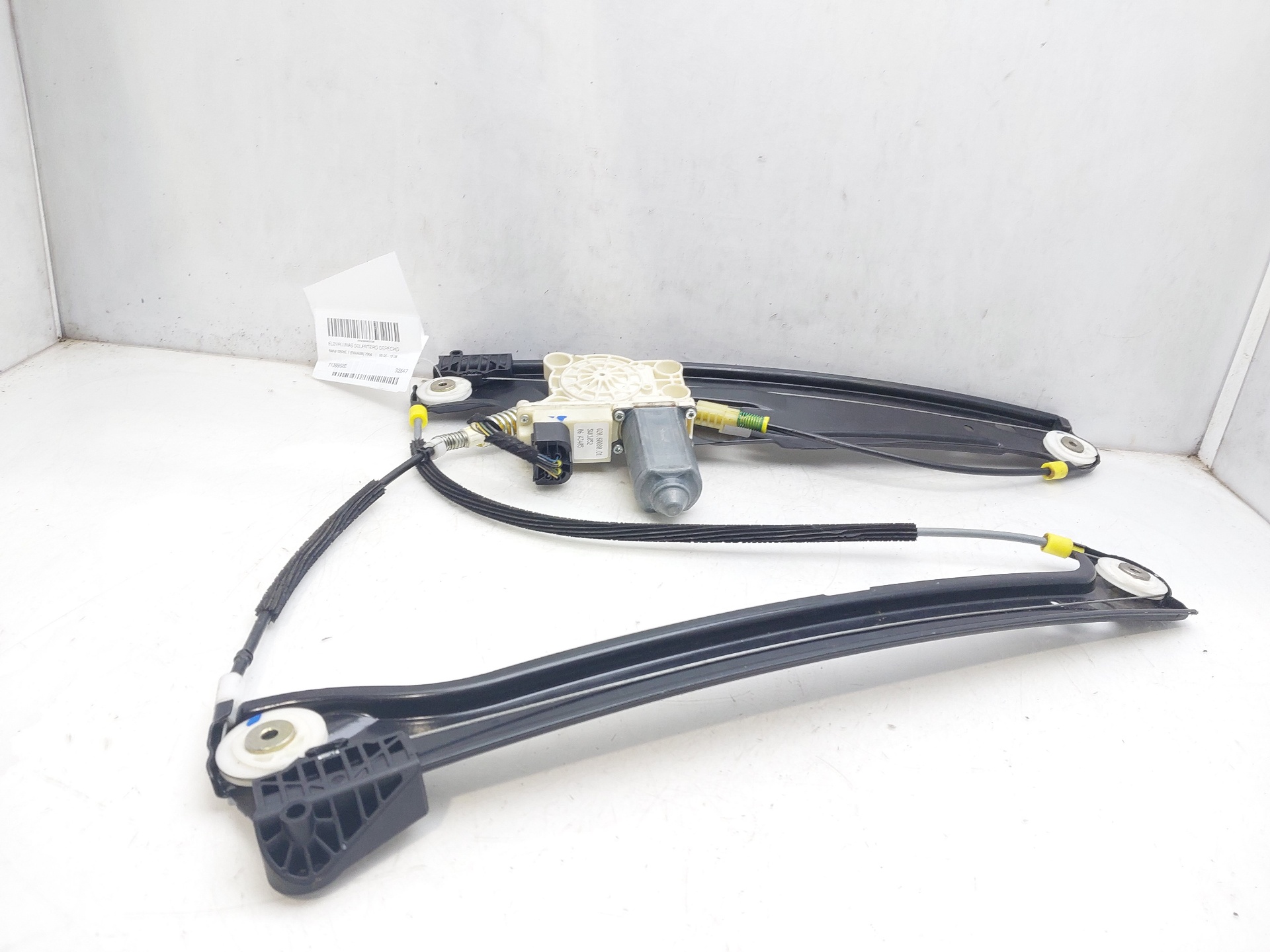 BMW 7 Series E65/E66 (2001-2008) Lève-vitre de porte avant droite 7138862E 25108642