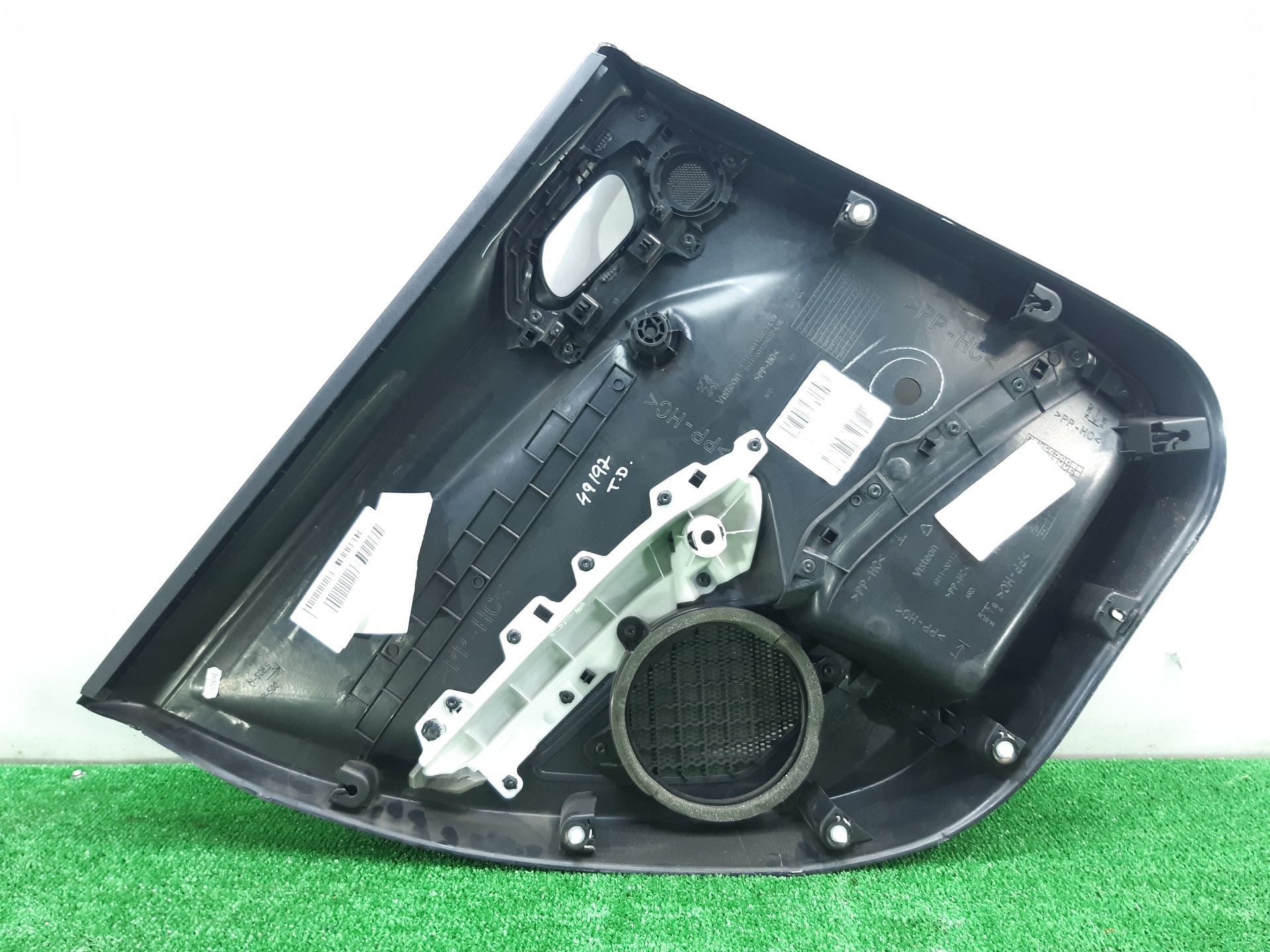 PEUGEOT 208 Peugeot 208 (2012-2015) Rear Right Door Panel 96763547ZD 22476227