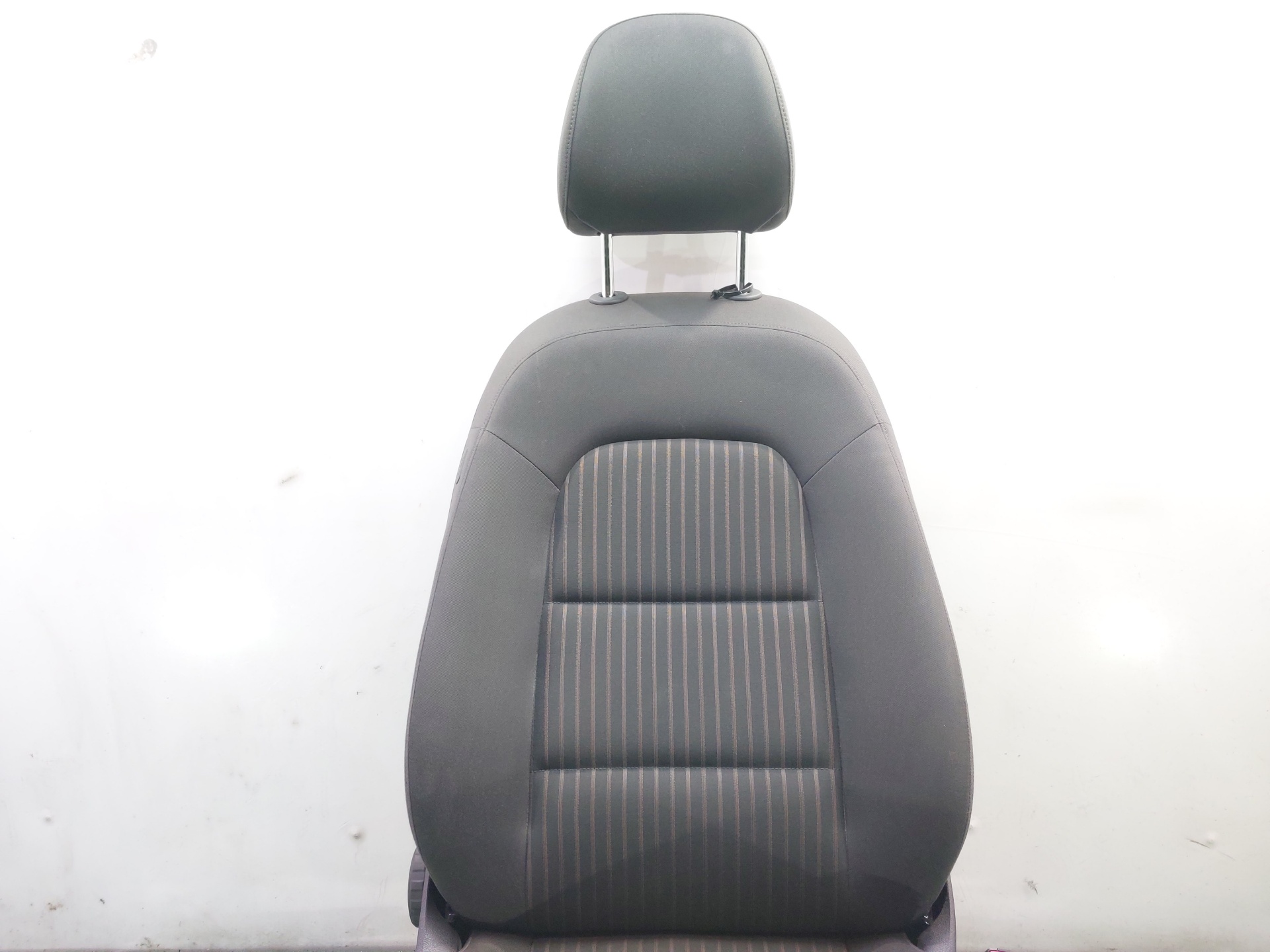 AUDI A5 8T (2007-2016) Priekinė dešinė sėdynė 8K0881106R 23031808