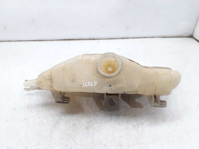 CHEVROLET Clio 2 generation (1998-2013) Expansion Tank 8200129956 20172288