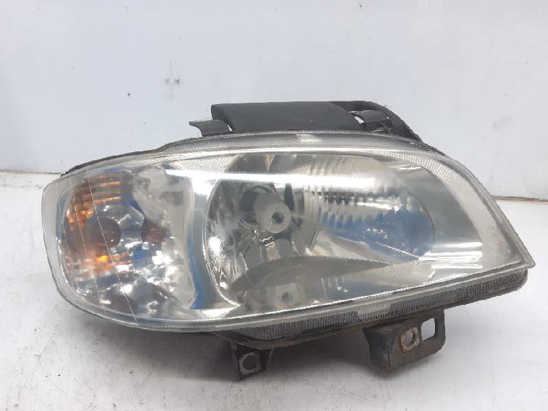 SEAT Cordoba 2 generation (1999-2009) Phare avant droit 6K1941032A 25679863