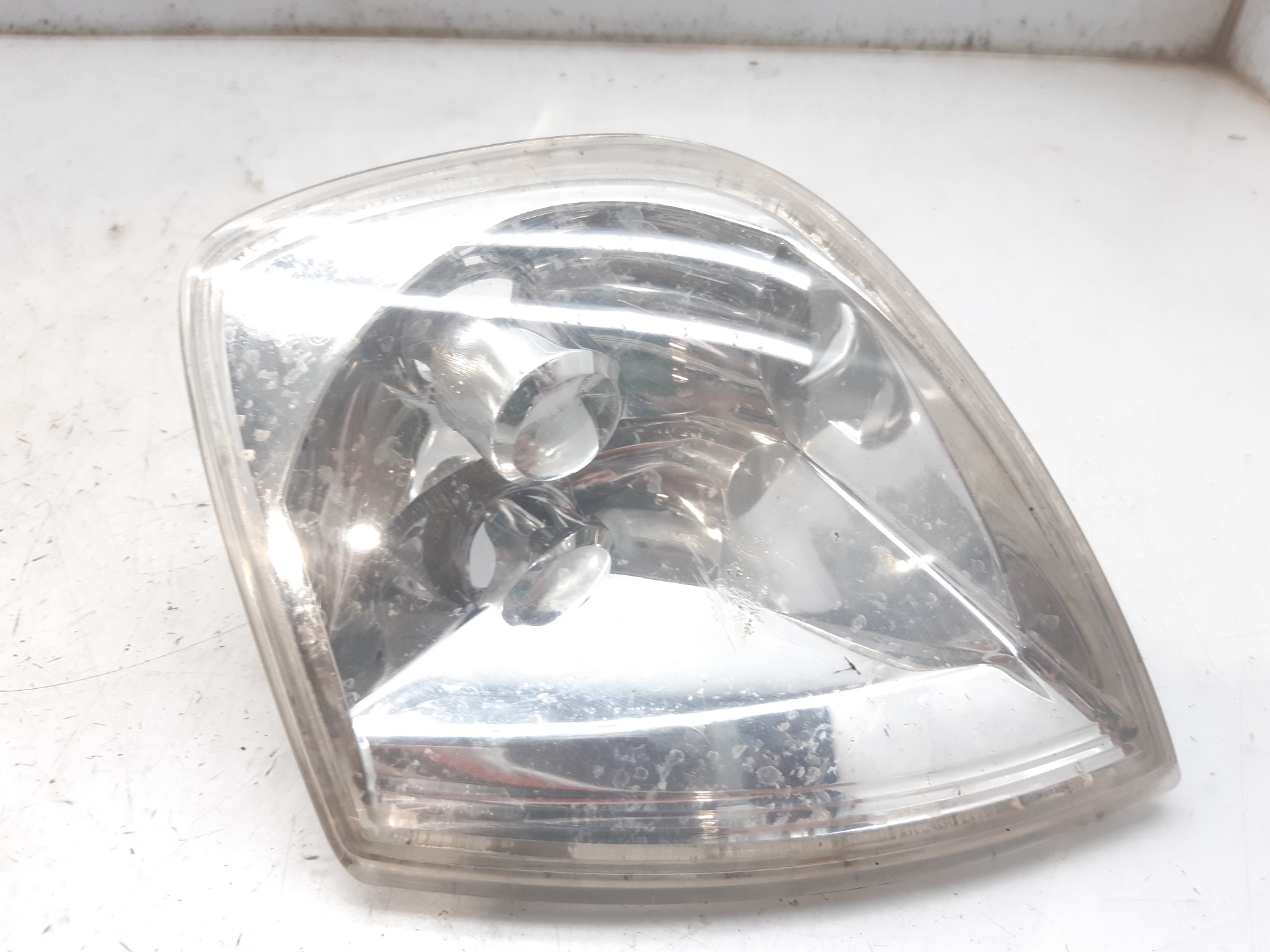 NISSAN Polo 3 generation (1994-2002) Front left turn light 6N0953041N 18800438