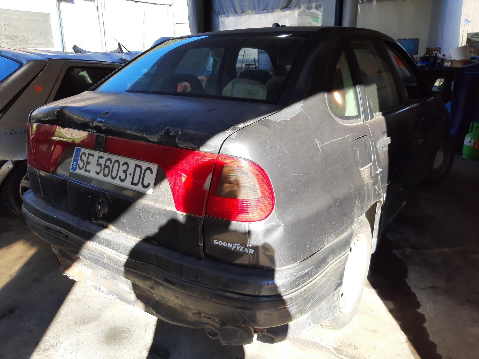 SEAT Ibiza 2 generation (1993-2002) Indicator semnalizare stânga față 6K0953049 18783565