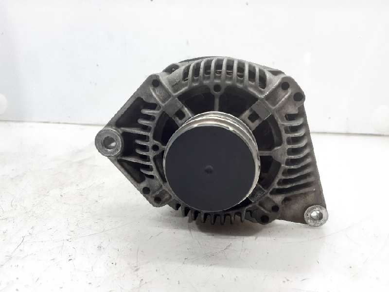 RENAULT Megane 1 generation (1995-2003) Alternator 7700431943 24009010