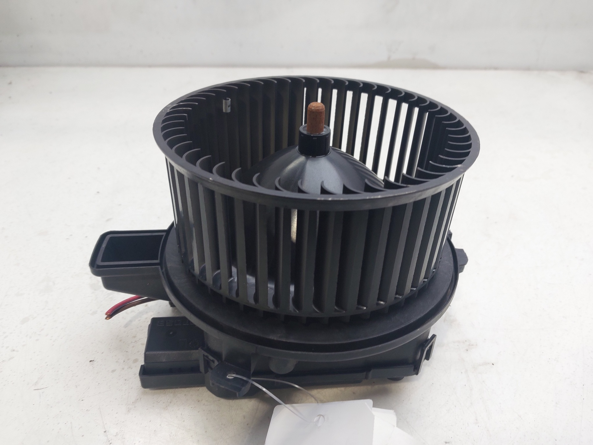 AUDI A4 B9/8W (2015-2024) Ventilateur de chauffage 4M1820021 23996198