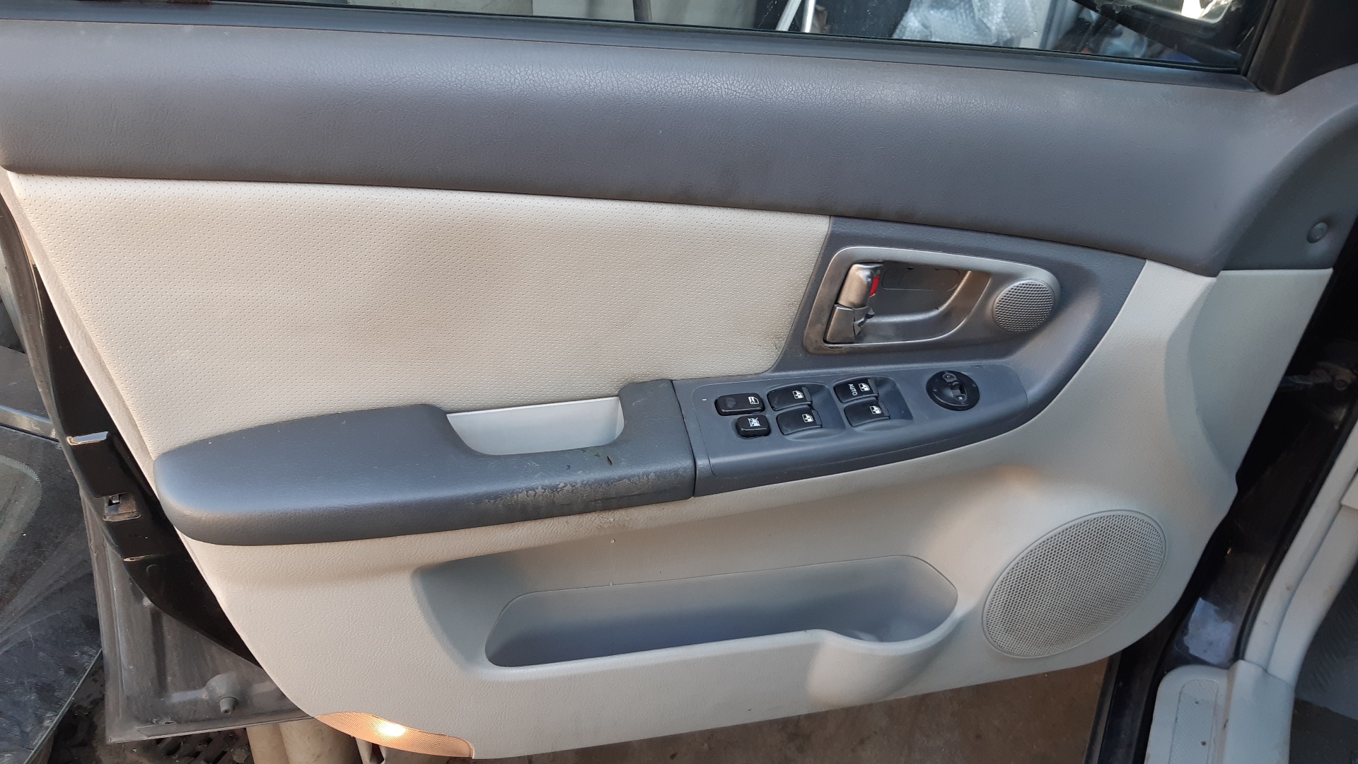 KIA Cerato 1 generation (2004-2009) Front Left Door Window Regulator Motor 824502F000 18640413