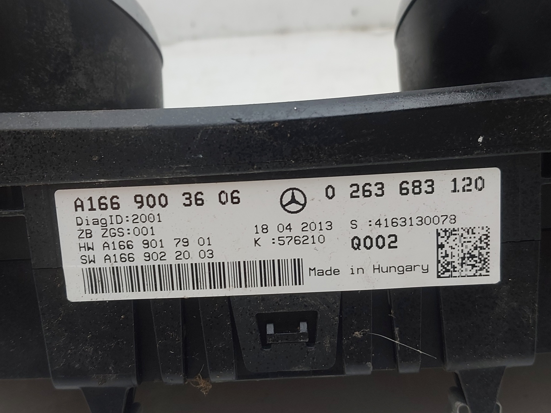 MERCEDES-BENZ M-Class W166 (2011-2015) Speedometer A1669003606 24150019