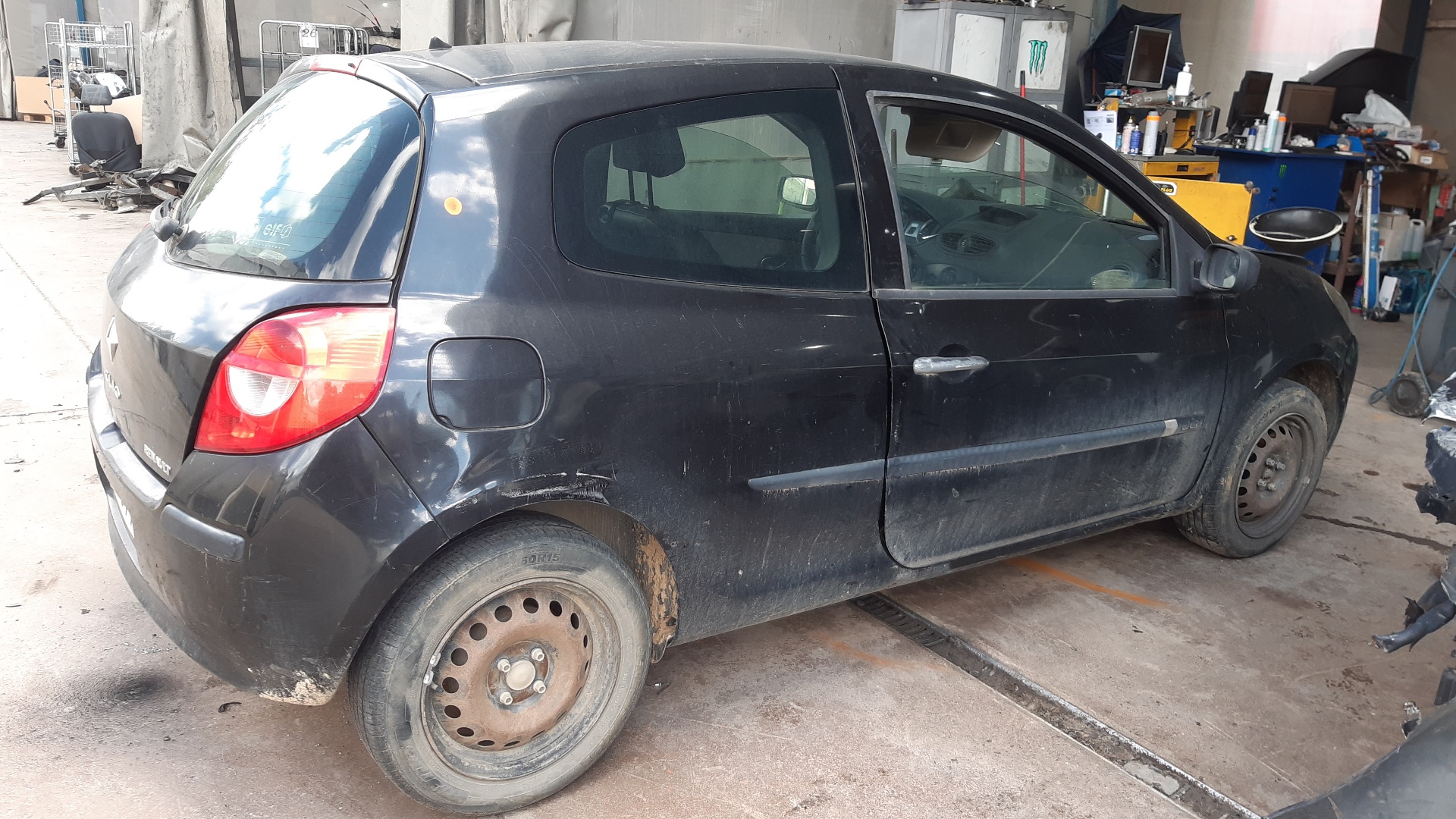 RENAULT Clio 3 generation (2005-2012) Генератор 8200390675 24053139