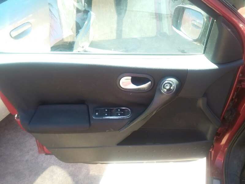 RENAULT Megane 2 generation (2002-2012) Priekinis dešinys pusašis 8200436366 20173215