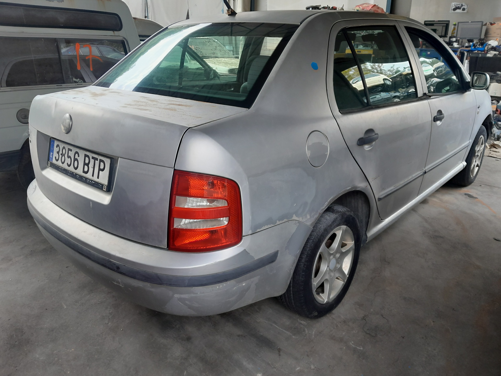 VOLKSWAGEN Fabia 6Y (1999-2007) Усилитель переднего бампера 6Y0807109C 20414473