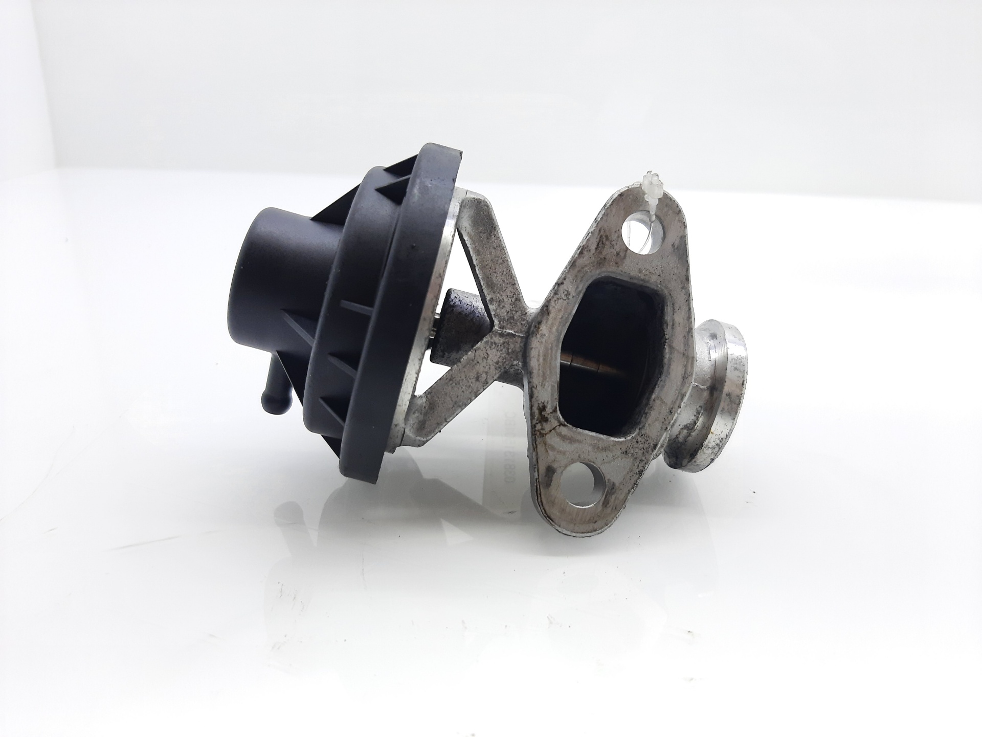 VOLKSWAGEN Caddy 3 generation (2004-2015) EGR vožtuvas 038131501BC 24074122