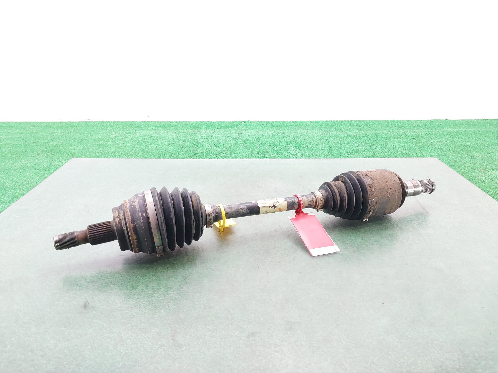 MERCEDES-BENZ M-Class W164 (2005-2011) Front Left Driveshaft A1643302301 23721182