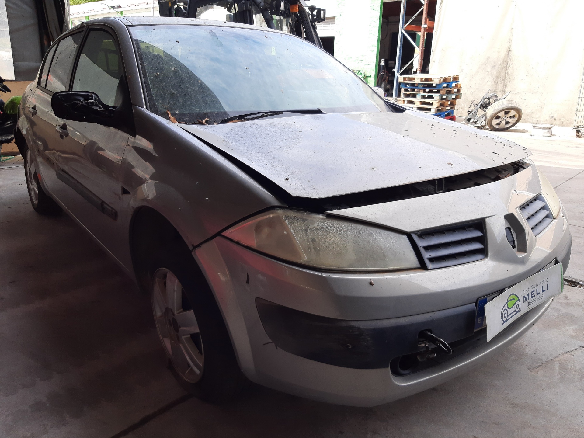 RENAULT Megane 2 generation (2002-2012) Бампер передний 620226236R 18795197