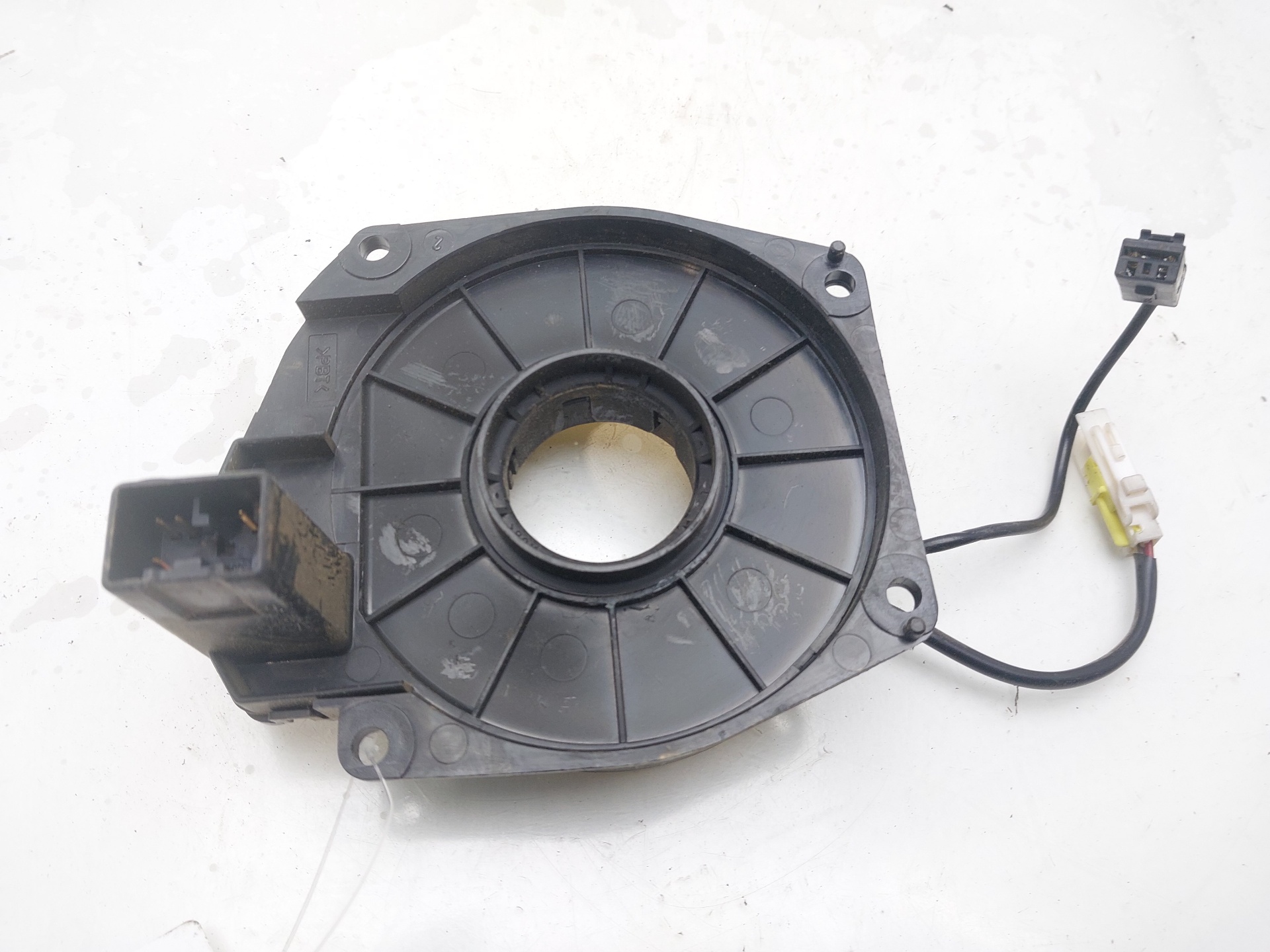 HYUNDAI Micra K11 (1992-2003) Пистолет за приплъзващ пръстен на волана 255549F000 22630629