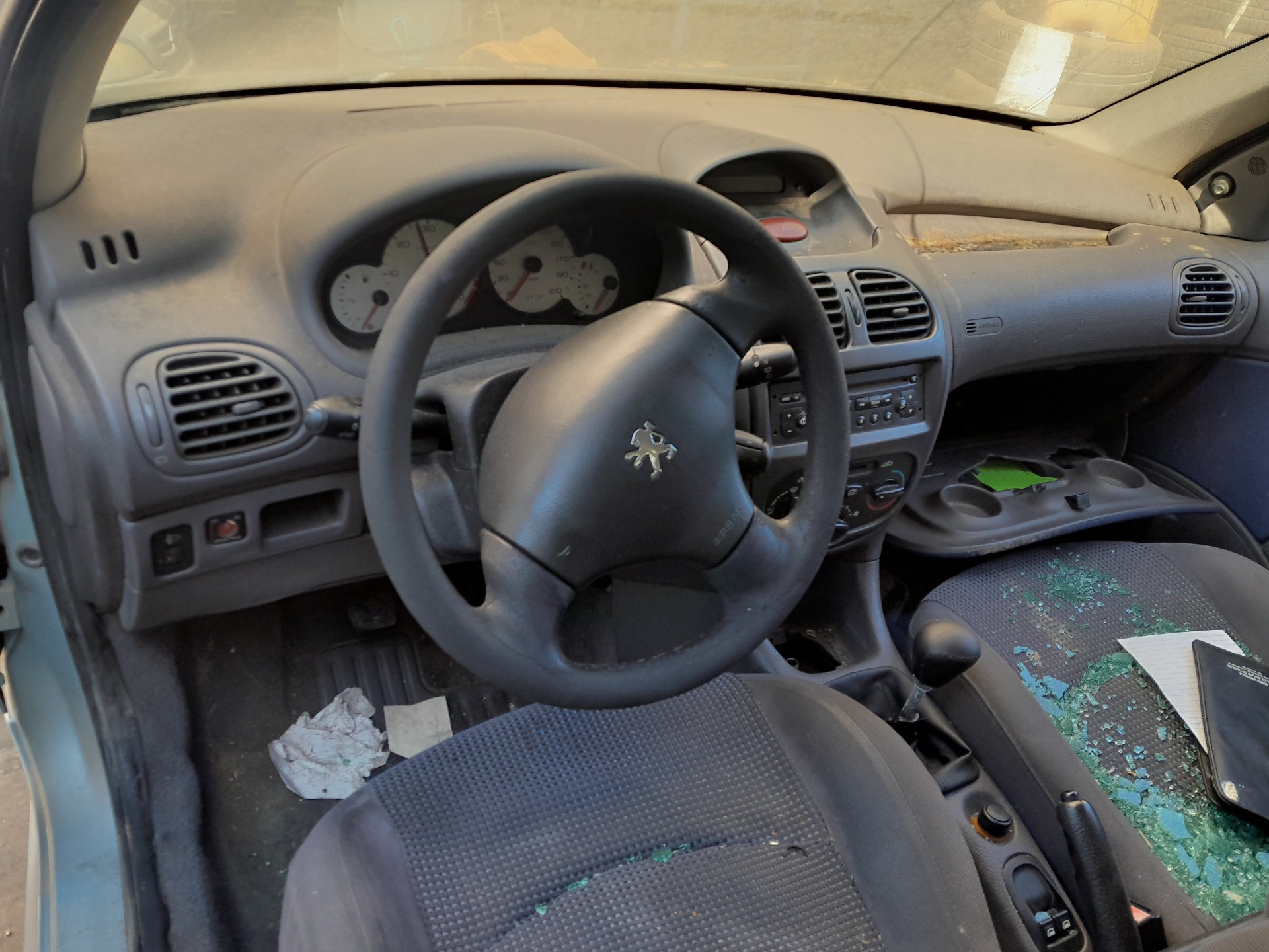 PEUGEOT 206 1 generation (1998-2009) Forreste venstre dør indvendige håndtagsramme 9623698477 22885665