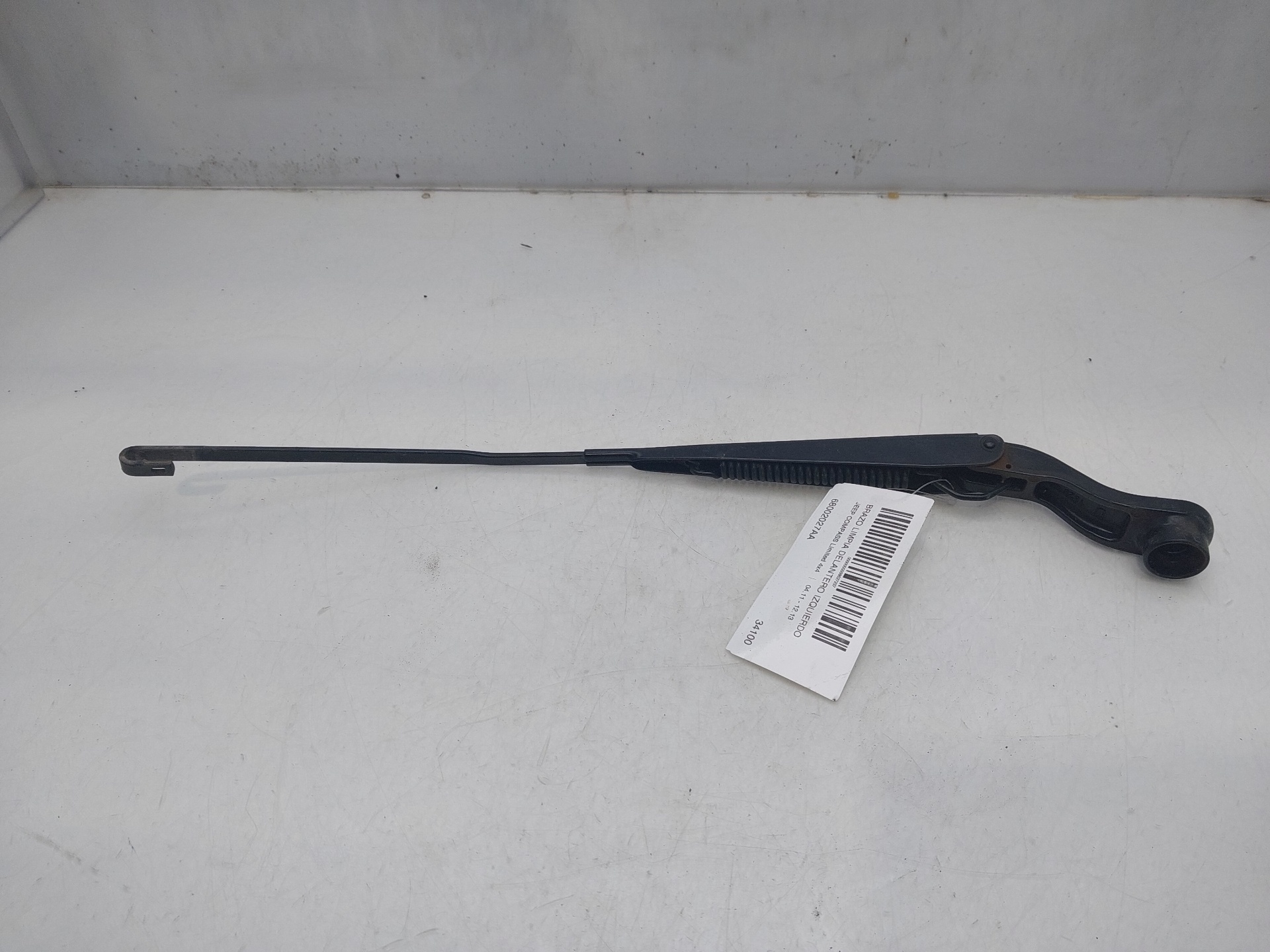 JEEP Patriot 1 generation (2007-2010) Front Wiper Arms 68002027AA 24537042