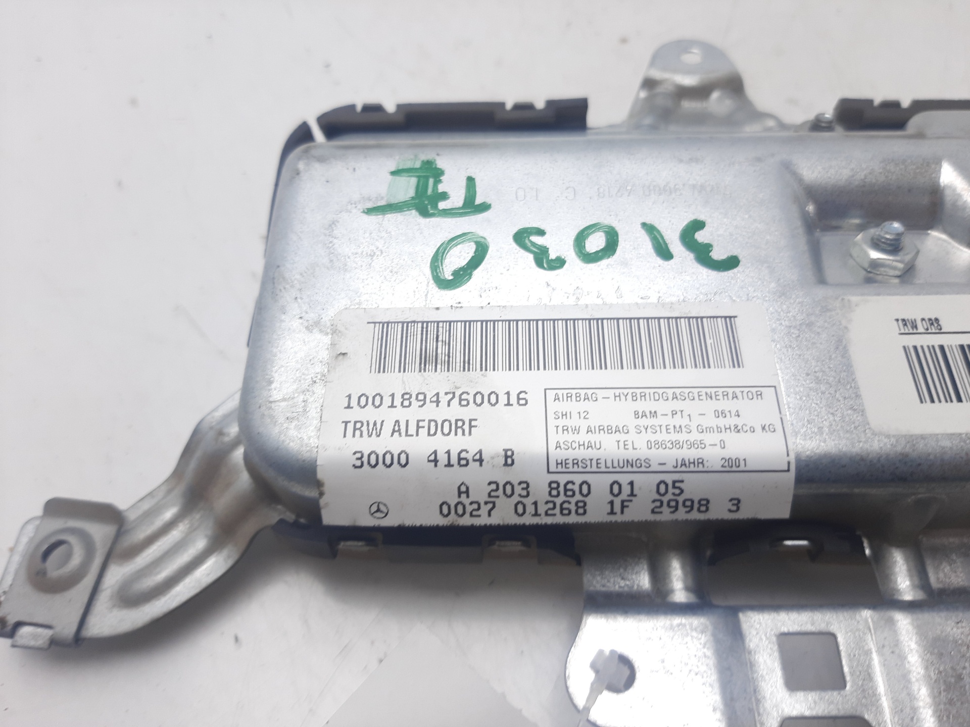 MITSUBISHI C-Class W203/S203/CL203 (2000-2008) Airbag de porte arrière gauche SRS A2038600105 20583491