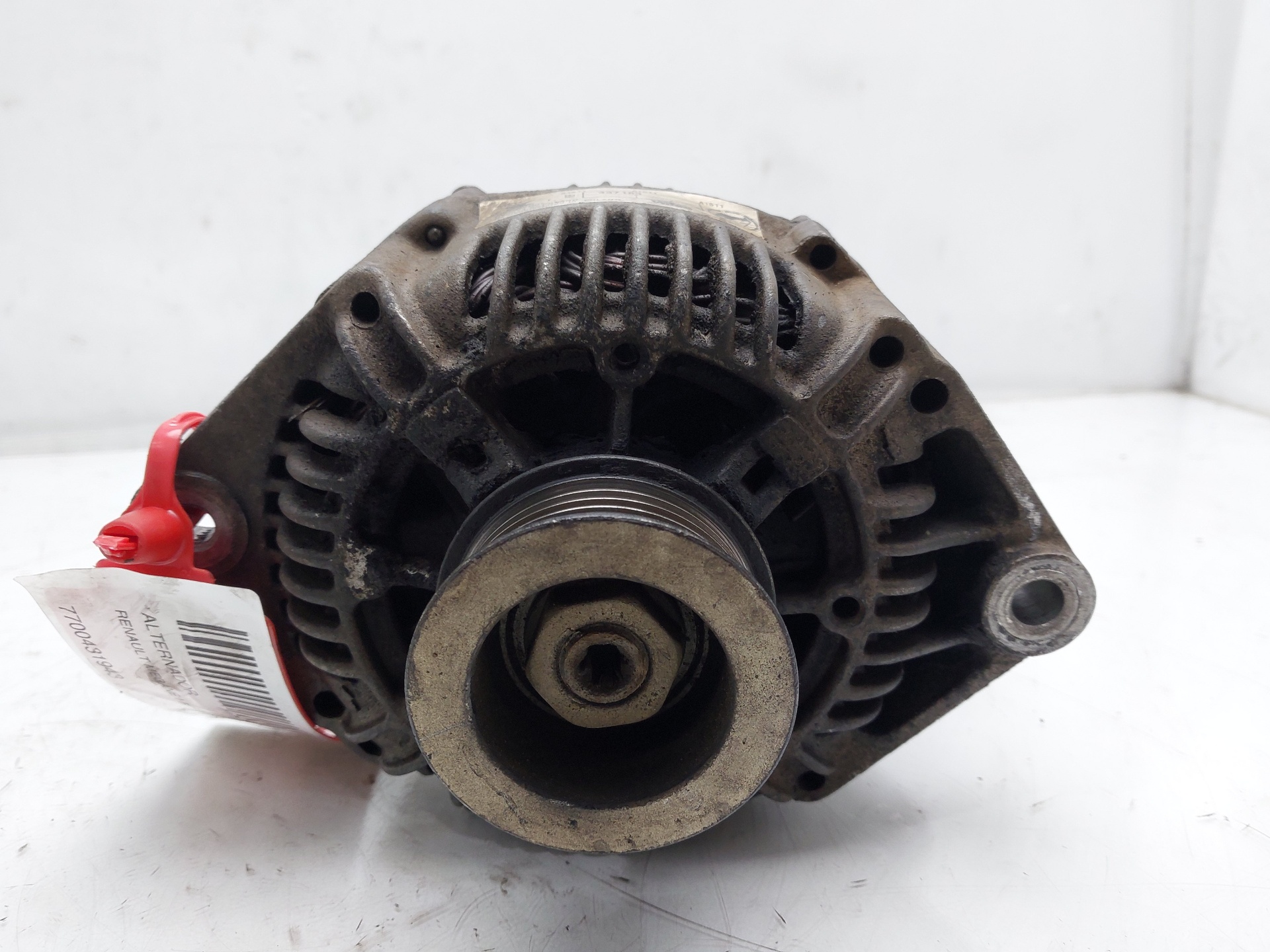 FIAT Megane 1 generation (1995-2003) Alternator 7700431943 24758184