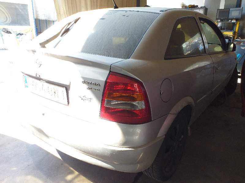 OPEL Astra H (2004-2014) Освещение номерного знака 09153163 24127383