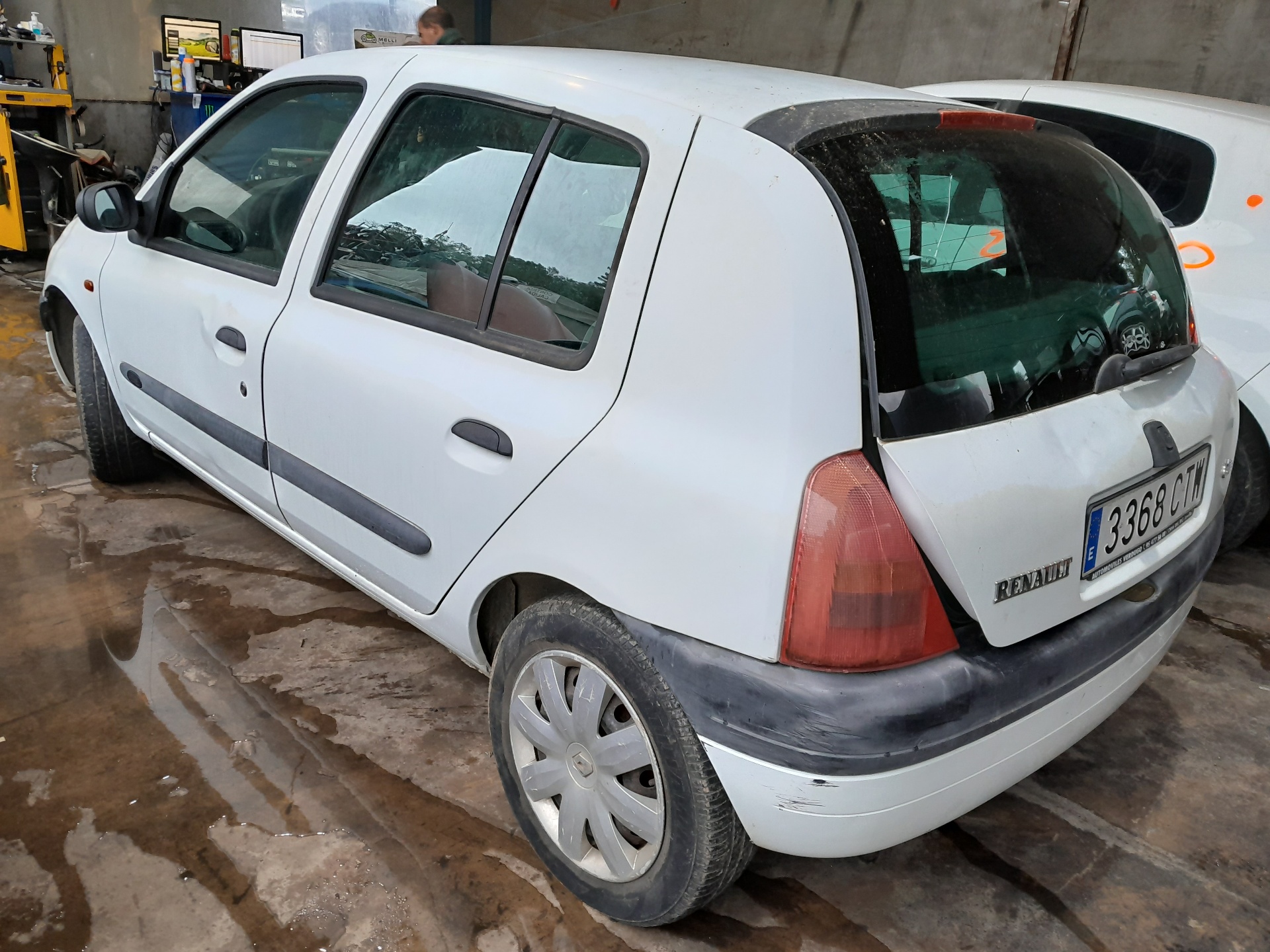 VAUXHALL Clio 3 generation (2005-2012) Främre vänstra dörrlås 7701045304 22472937