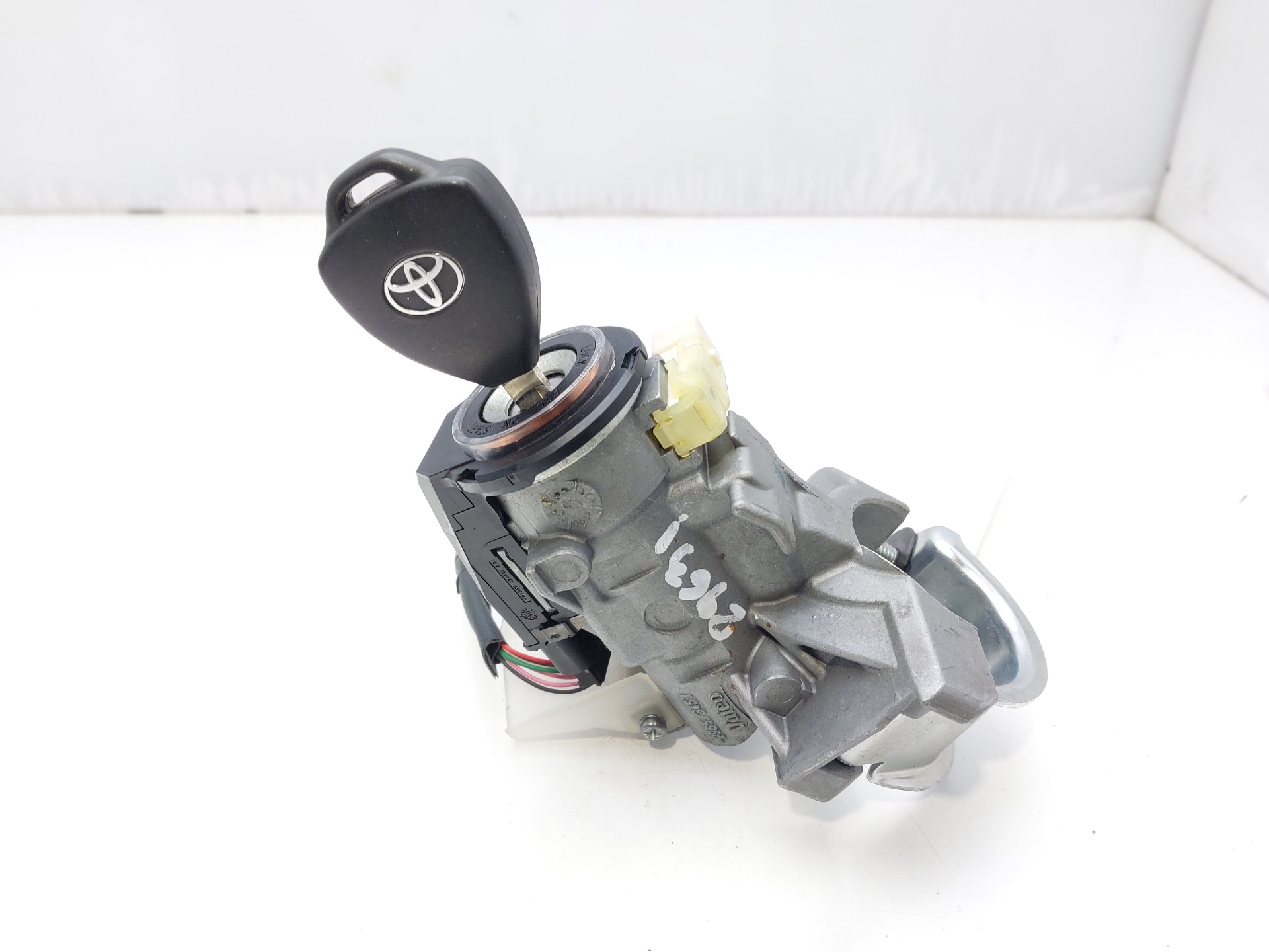 TOYOTA Auris 2 generation (2012-2015) Ignition Lock 450200203 20992512