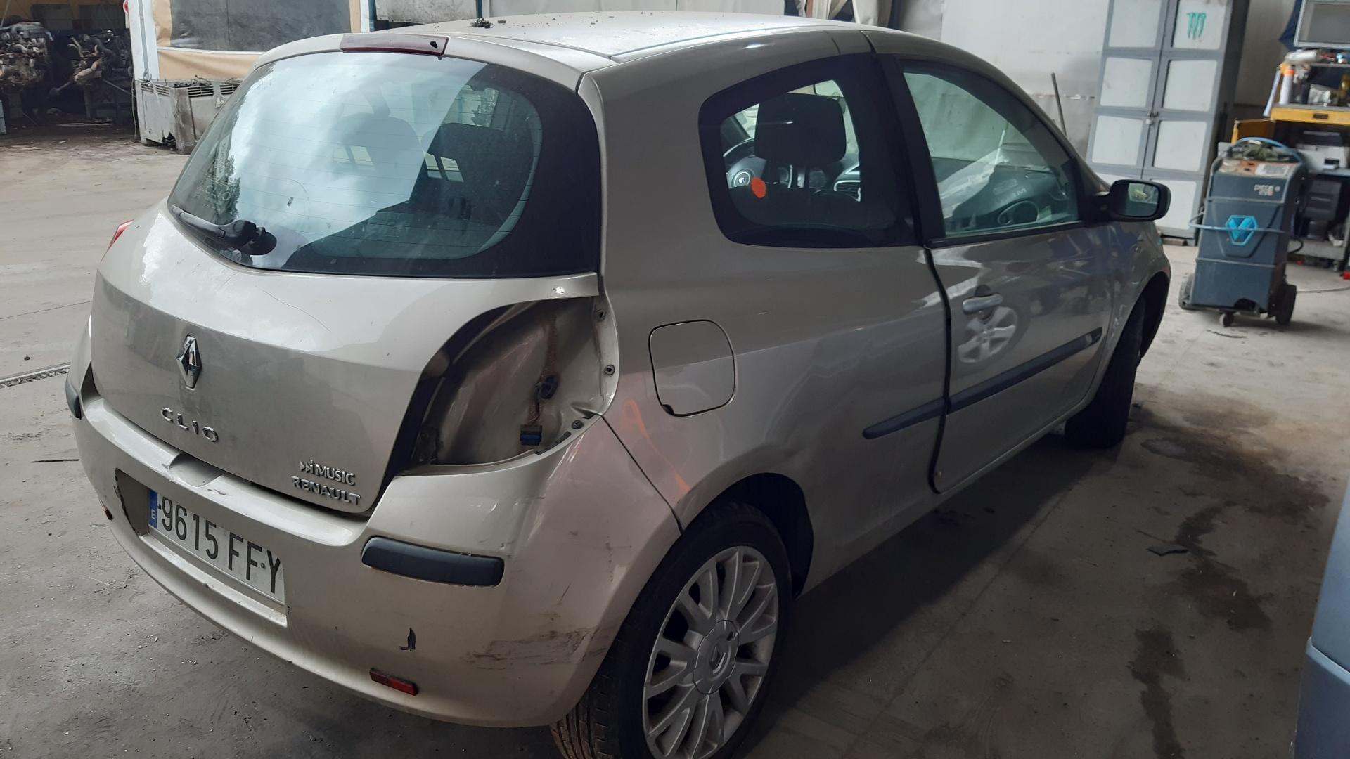 RENAULT Clio 3 generation (2005-2012) Другие внутренние детали 8200074362 18788520