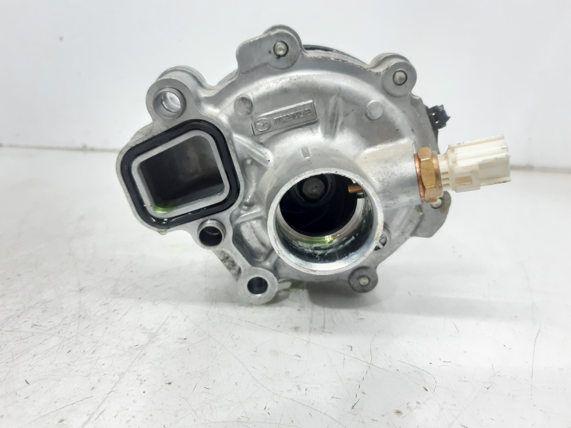 MAZDA CX-3 1 generation (2015-2024) Pompe à eau PYFA15010B 24949834