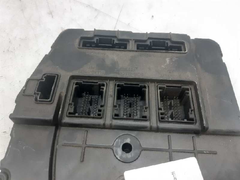 RENAULT Megane 2 generation (2002-2012) Citau veidu vadības bloki 8200309690 18412680