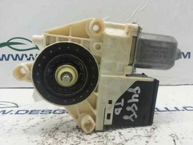 RENAULT Megane 3 generation (2008-2020) Motor de control geam ușă  dreapta spate 827300003R 20166096