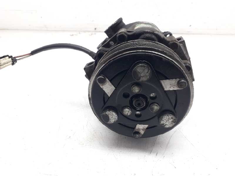 OPEL Corsa C (2000-2006) Air Condition Pump 13106850 20185384