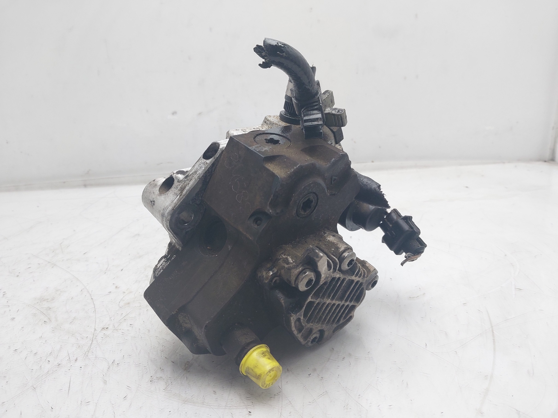 OPEL Astra J (2009-2020) High Pressure Fuel Pump 8973138622 25008853