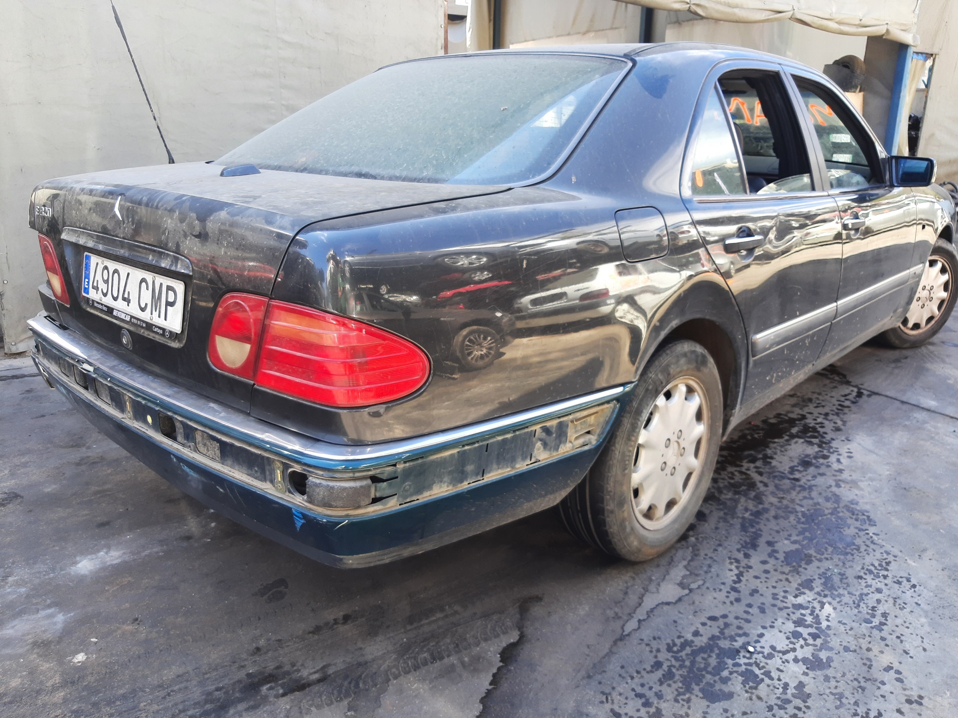 MERCEDES-BENZ E-Class W210 (1995-2002) Ilmamassan massaanturi MAF A0000940548 21087424