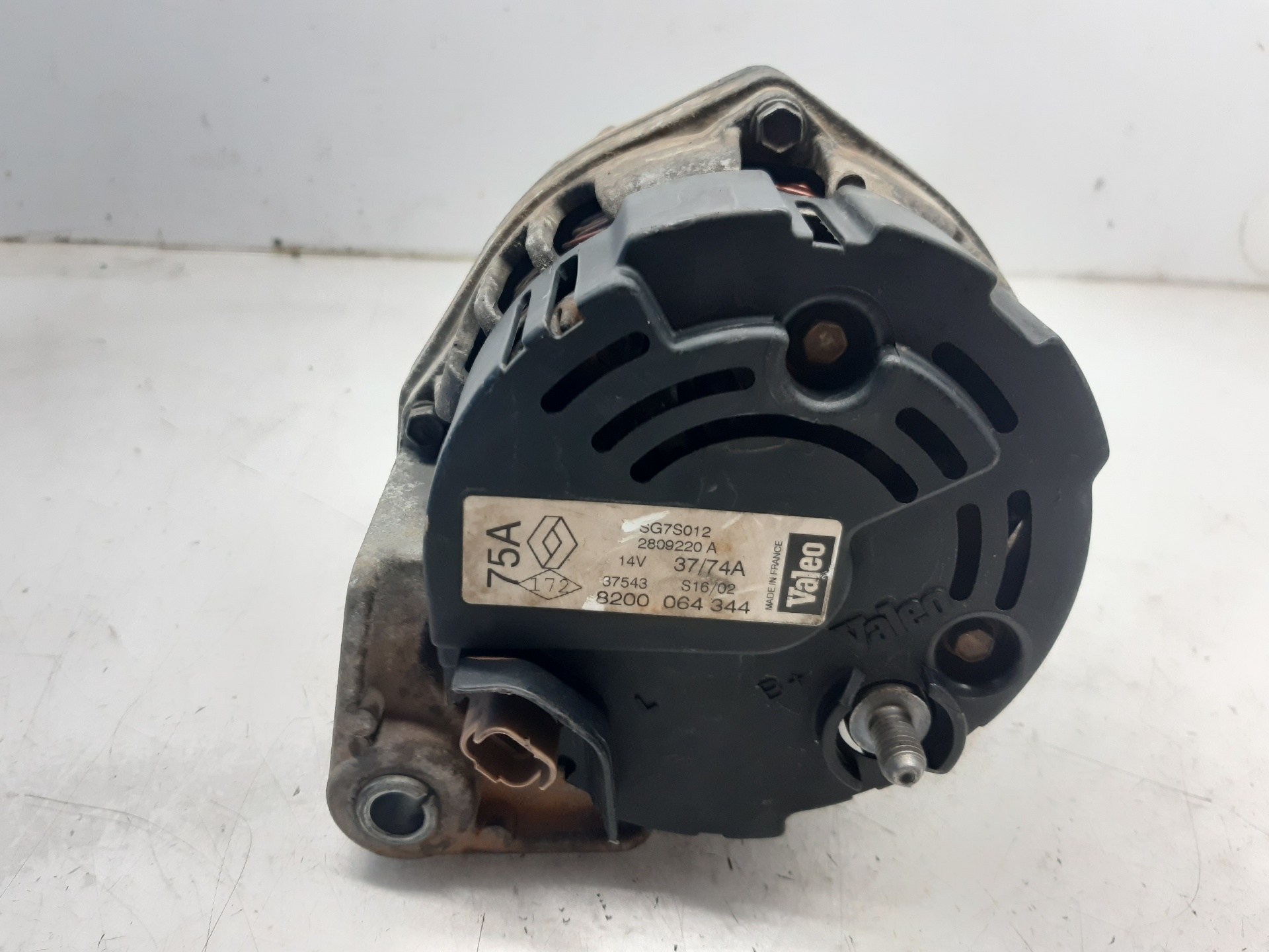 RENAULT Clio 3 generation (2005-2012) Alternator 8200064344 24930995